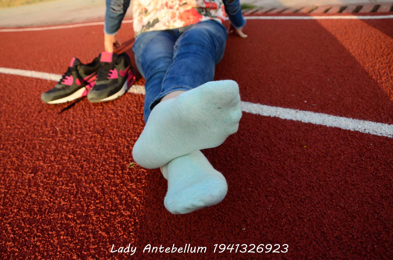 图片[22]-[战前女神] 美腿美足精品摄影套图 072 [72P] – 速更版-美库