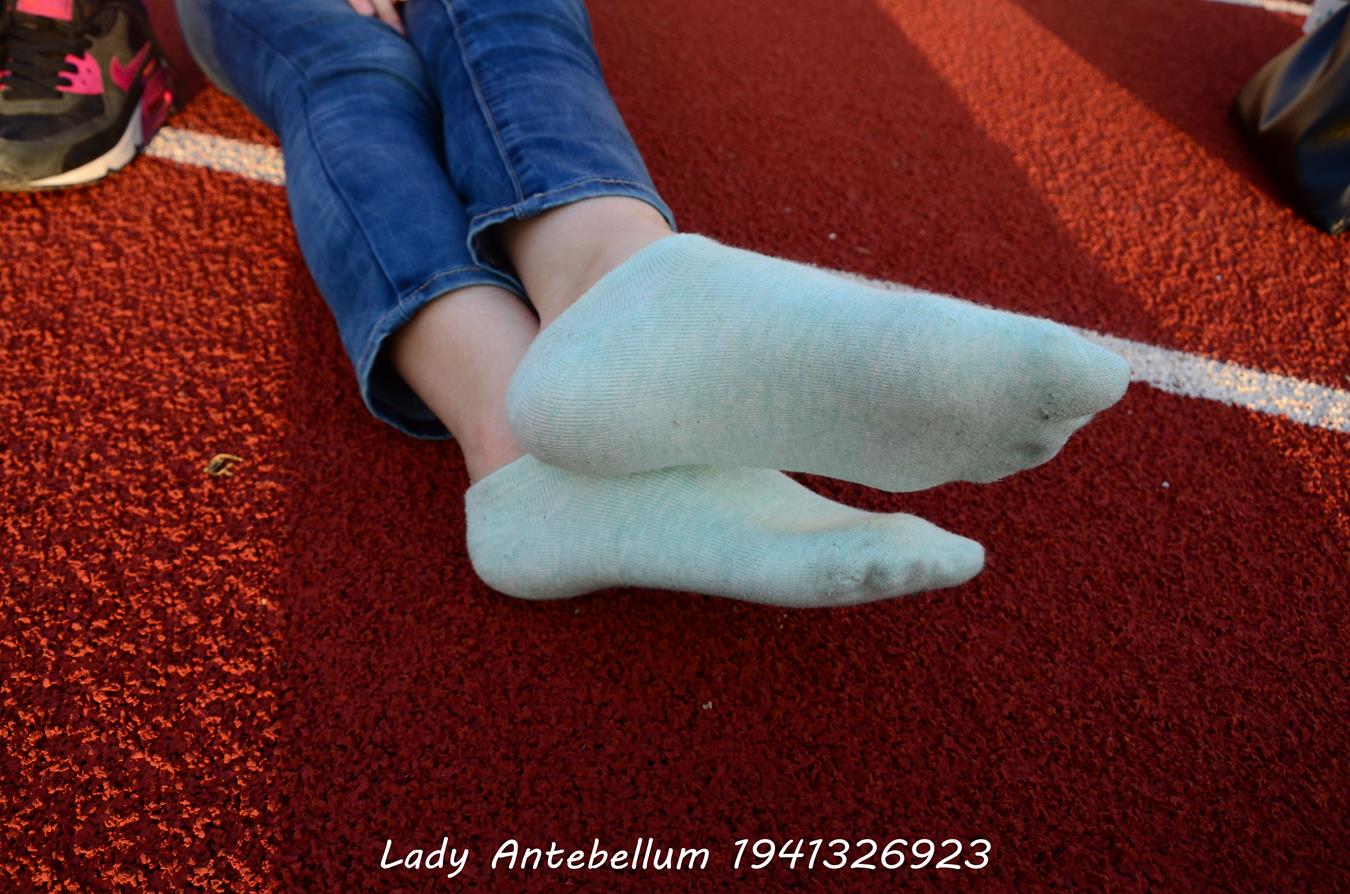 图片[24]-[战前女神] 美腿美足精品摄影套图 072 [72P] – 速更版-美库