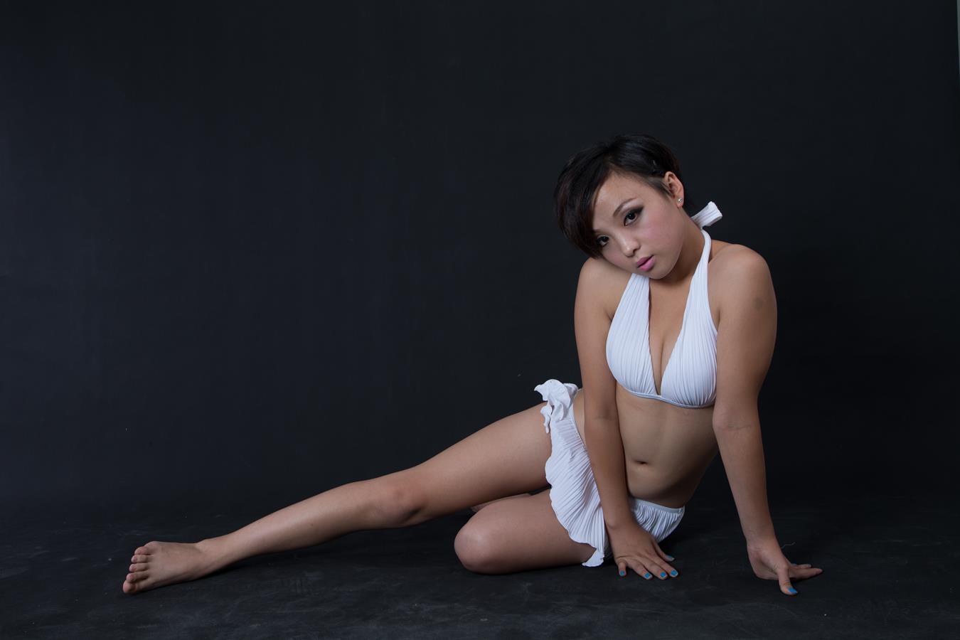 图片[25]-[大名模网]2015 第8期 女神牛妞房大片[100+10P] – 速更版-美库