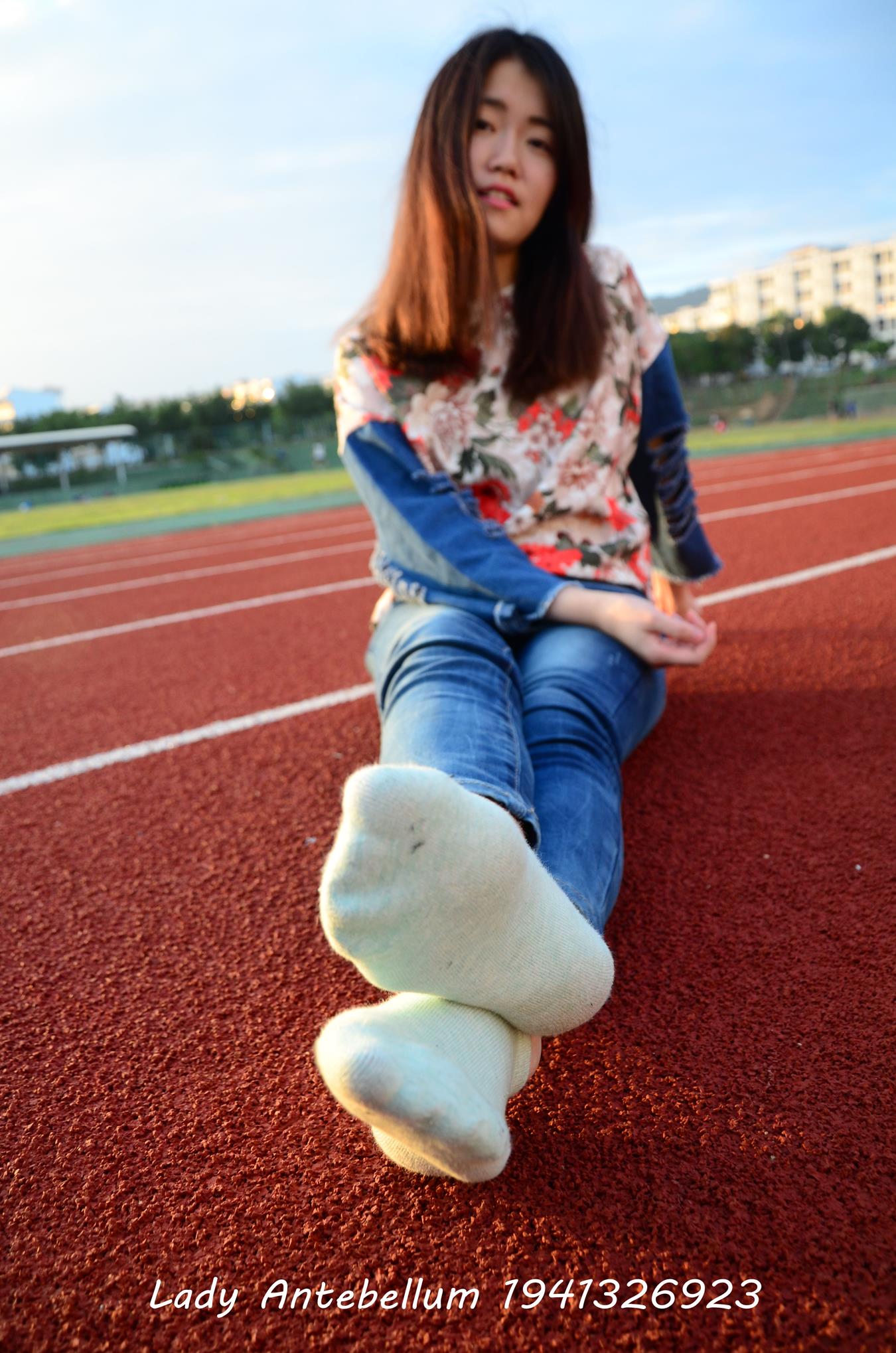 图片[37]-[战前女神] 美腿美足精品摄影套图 072 [72P] – 速更版-美库