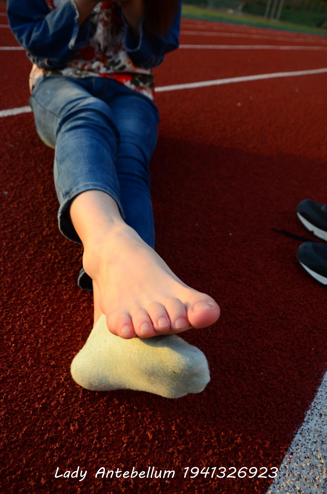 图片[50]-[战前女神] 美腿美足精品摄影套图 072 [72P] – 速更版-美库