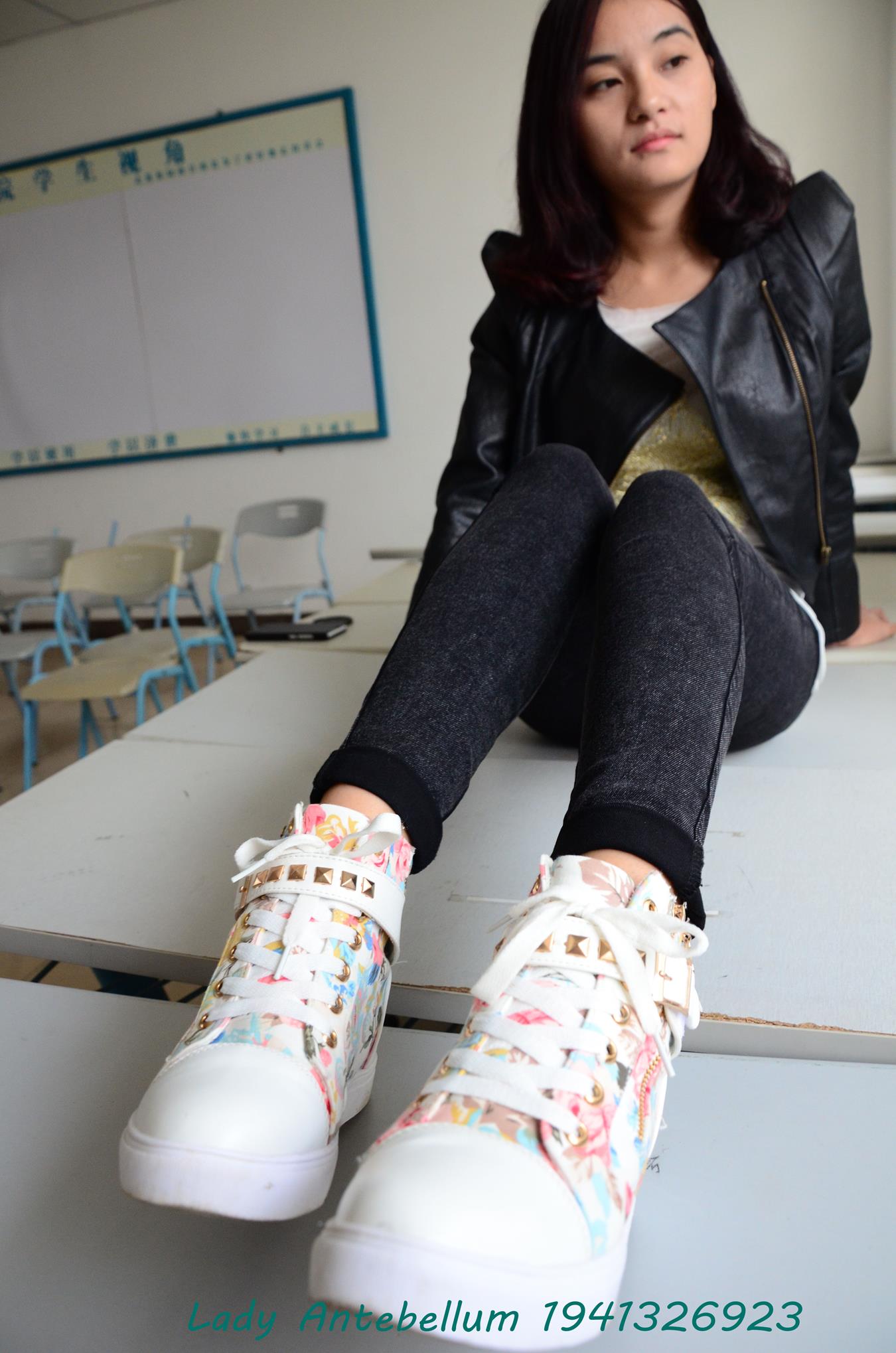 图片[75]-[战前女神] 美腿美足精品摄影套图 070 [82P] – 速更版-美库