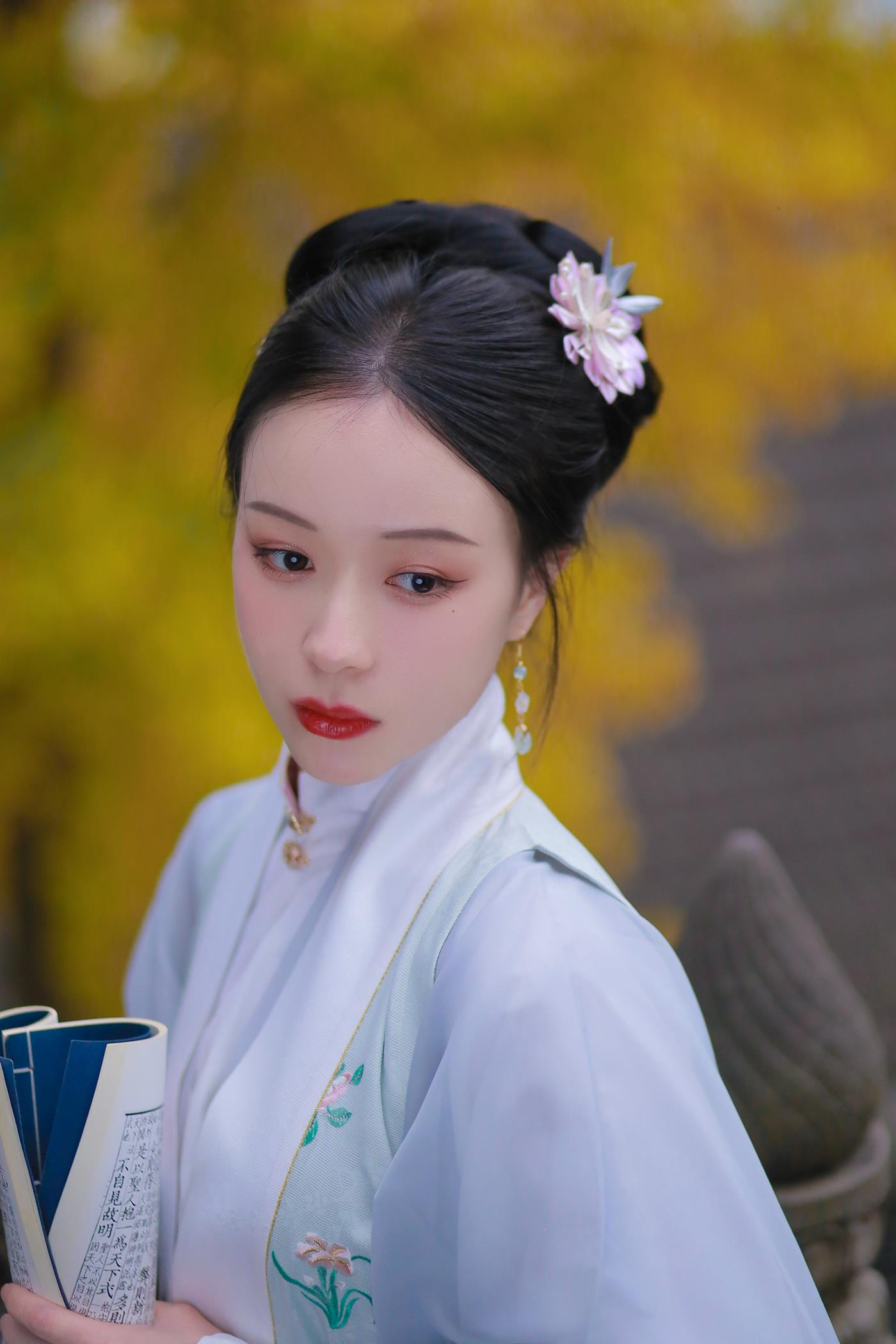 图片[10]-[YITUYU艺图语] 2022.02.17 银杏歌 花泽阮阮 [35P] – 速更版-美库