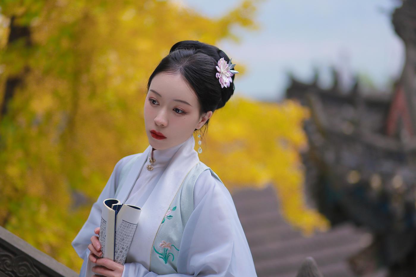 图片[17]-[YITUYU艺图语] 2022.02.17 银杏歌 花泽阮阮 [35P] – 速更版-美库