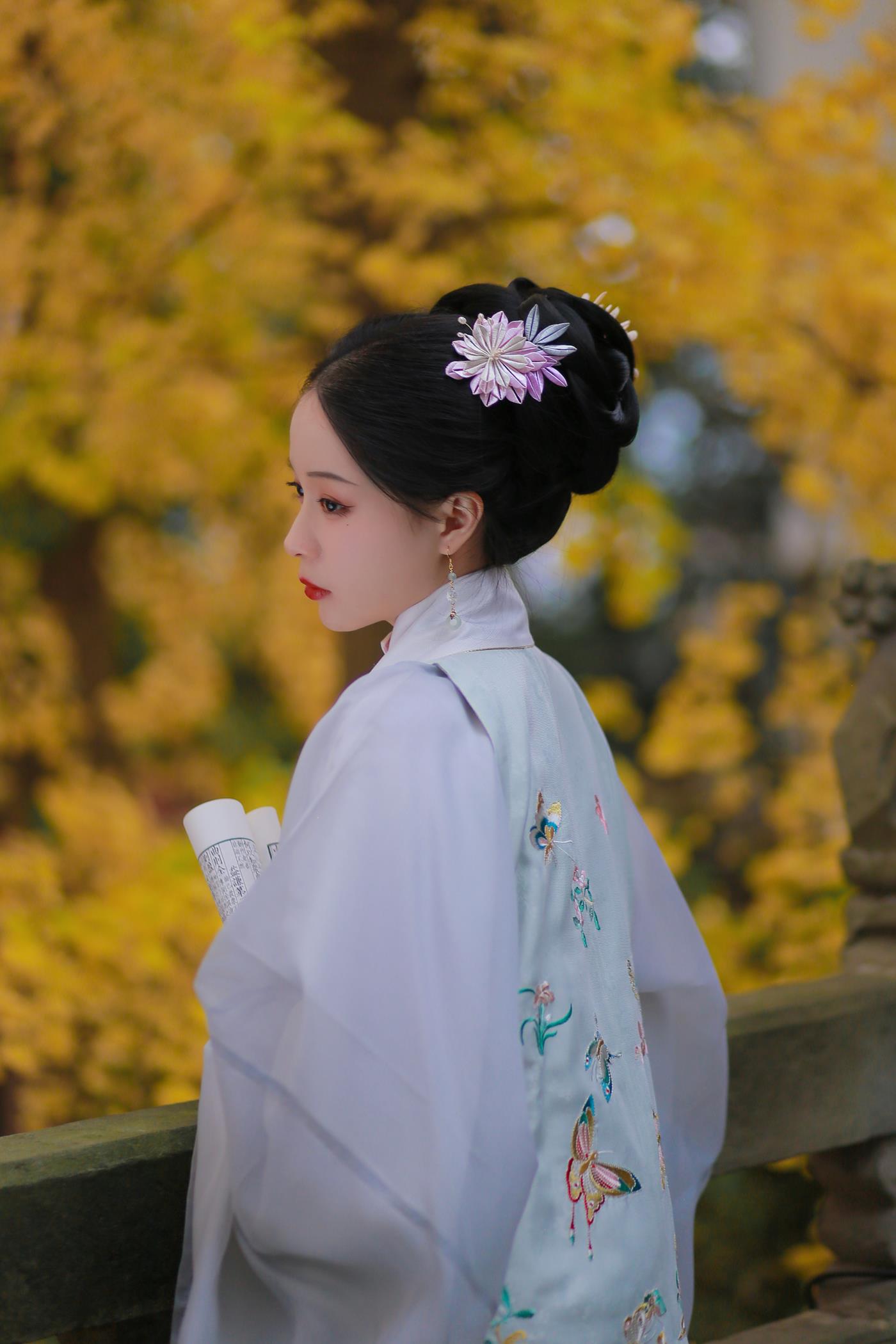 图片[34]-[YITUYU艺图语] 2022.02.17 银杏歌 花泽阮阮 [35P] – 速更版-美库