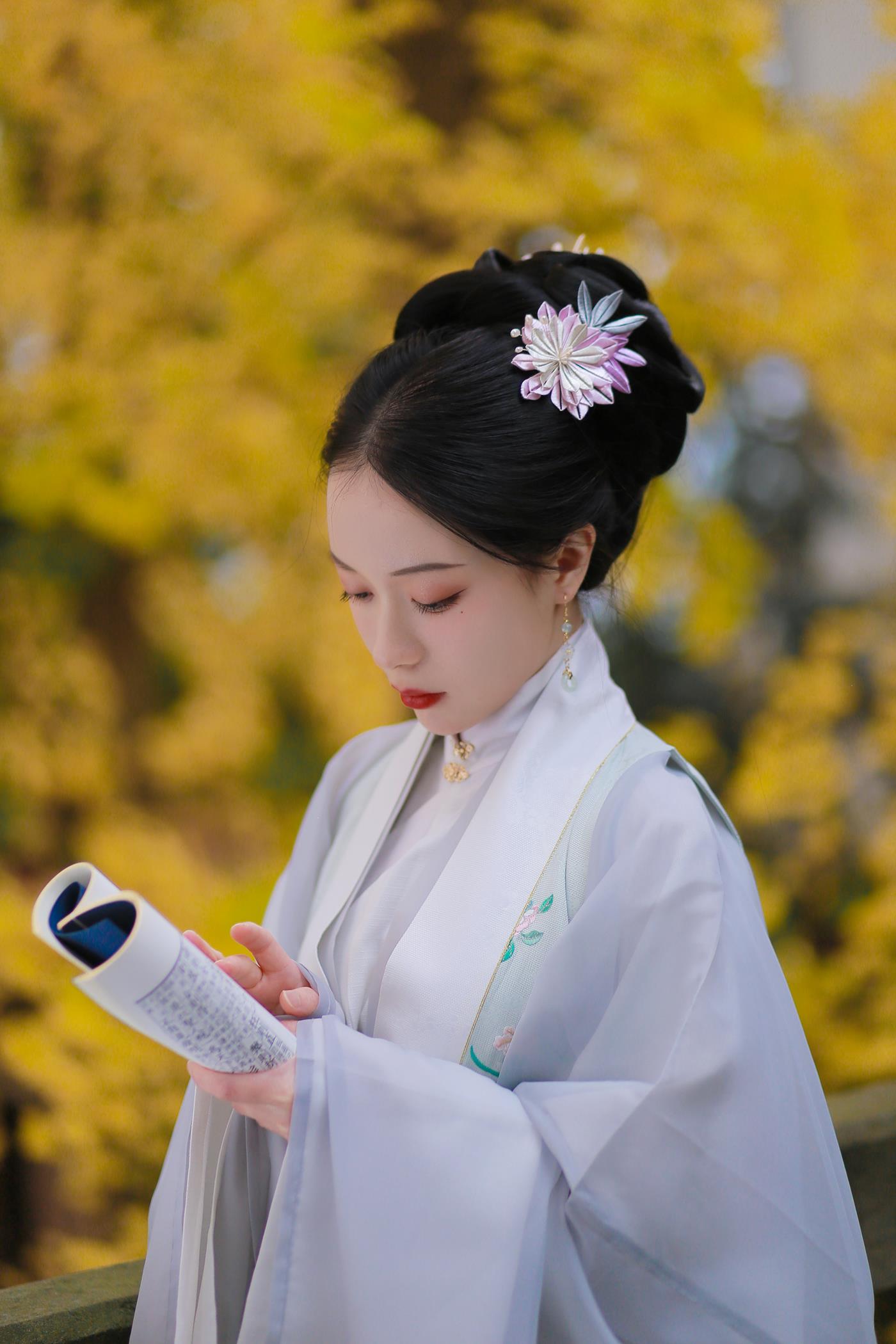 图片[35]-[YITUYU艺图语] 2022.02.17 银杏歌 花泽阮阮 [35P] – 速更版-美库