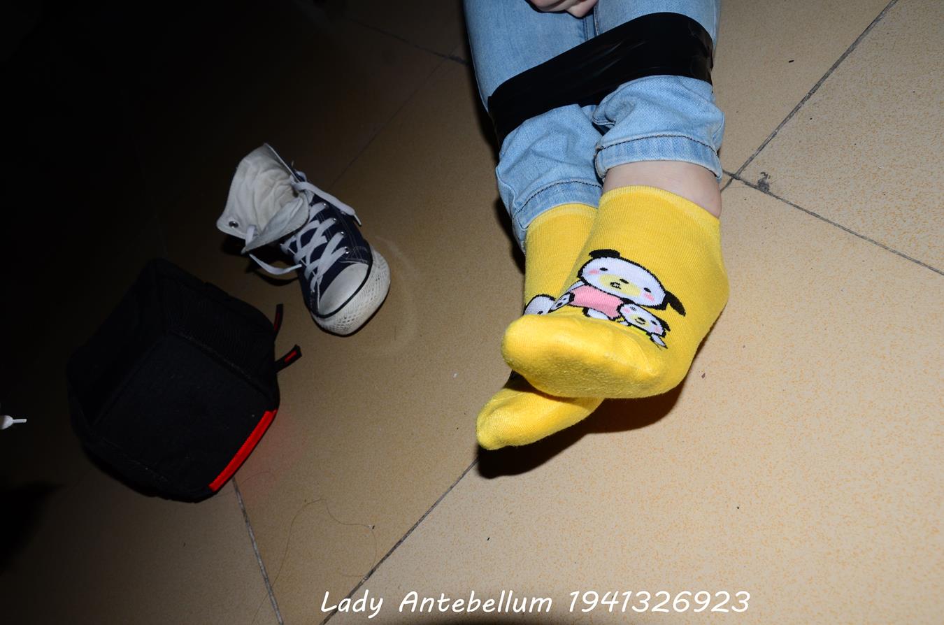 图片[10]-[战前女神] 美腿美足精品摄影套图 073 [69P] – 速更版-美库