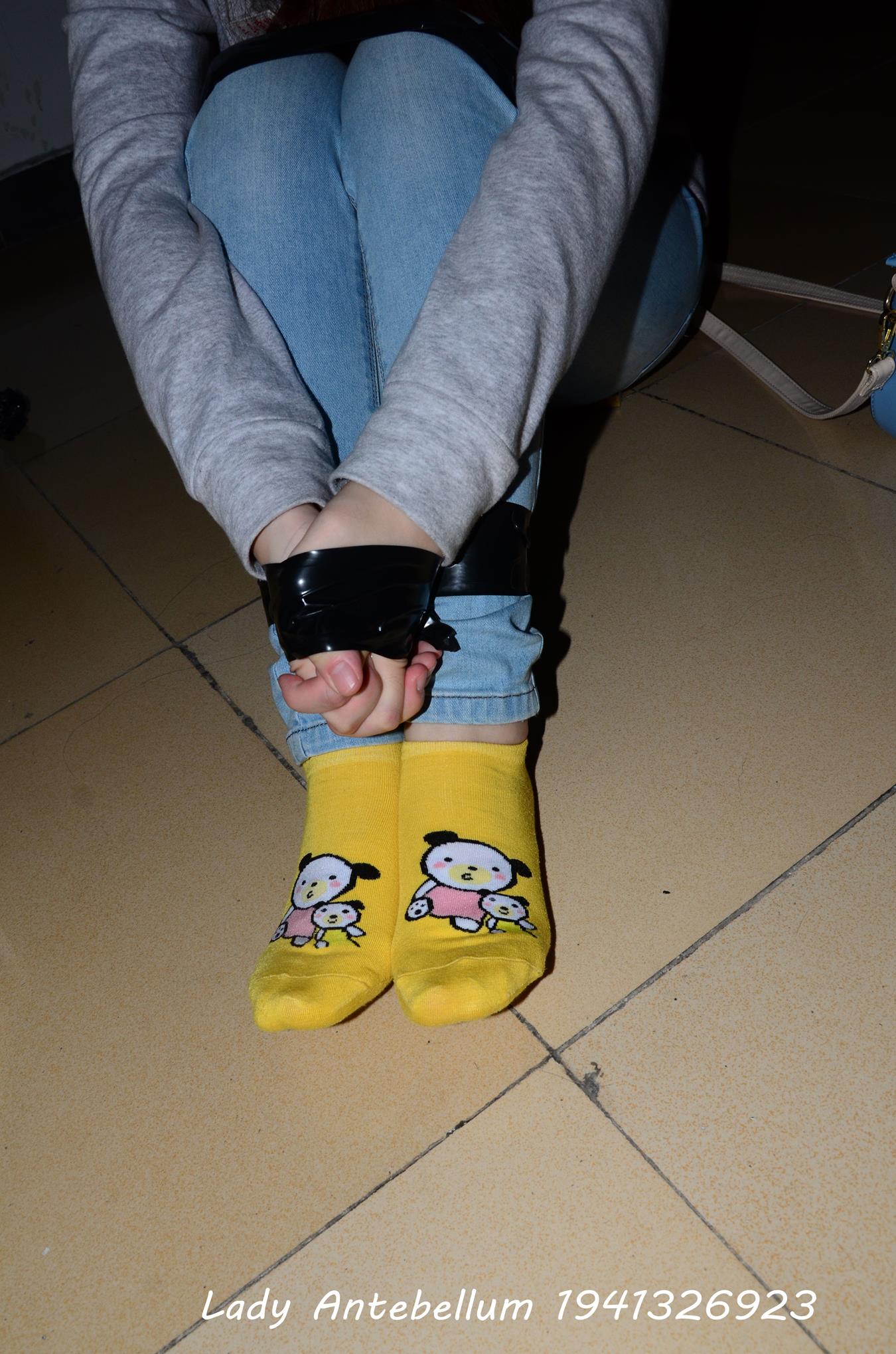 图片[12]-[战前女神] 美腿美足精品摄影套图 073 [69P] – 速更版-美库