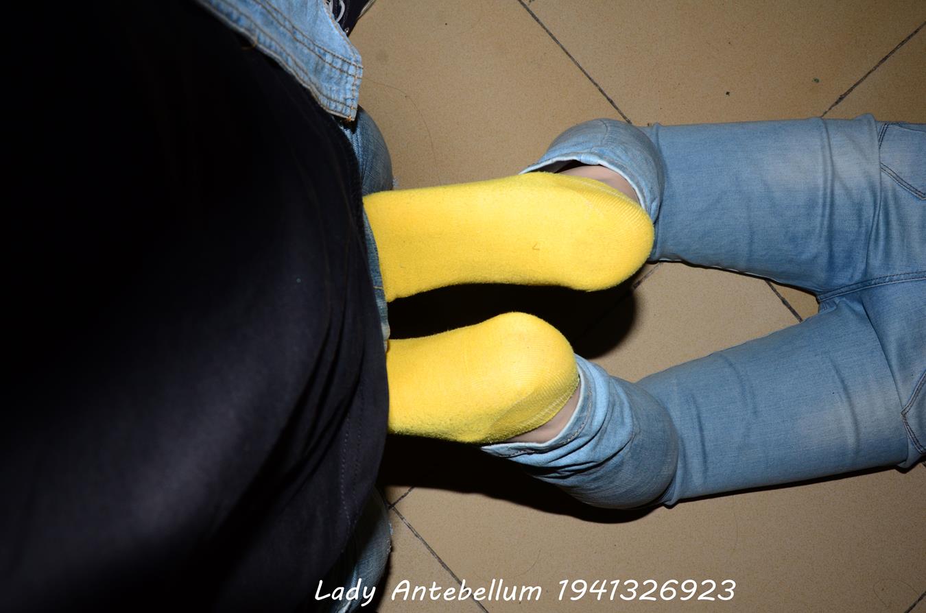 图片[40]-[战前女神] 美腿美足精品摄影套图 073 [69P] – 速更版-美库