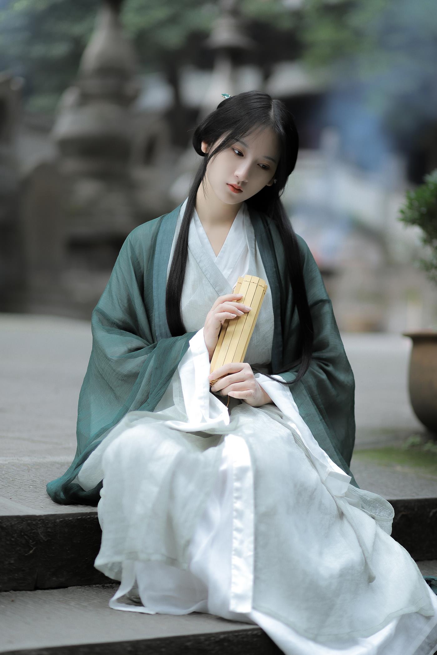 图片[10]-[YITUYU艺图语] 2022.02.18 人间忽晚，山河已秋 半夏夏夏 [21P] – 速更版-美库