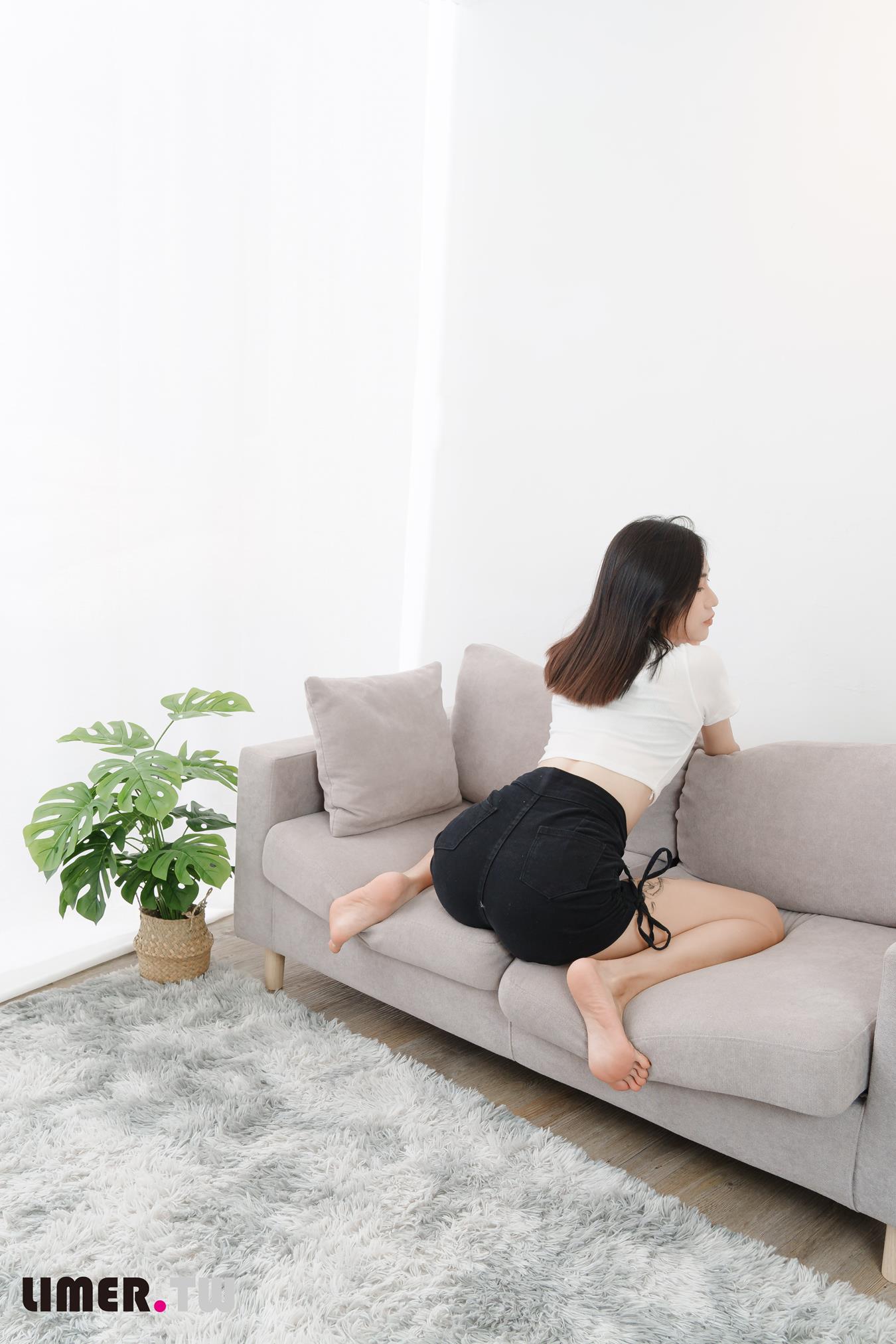 图片[42]-Limerence原创 NO.024 杯杯生日特辑OL 高跟裸足派对[106P] – 速更版-美库