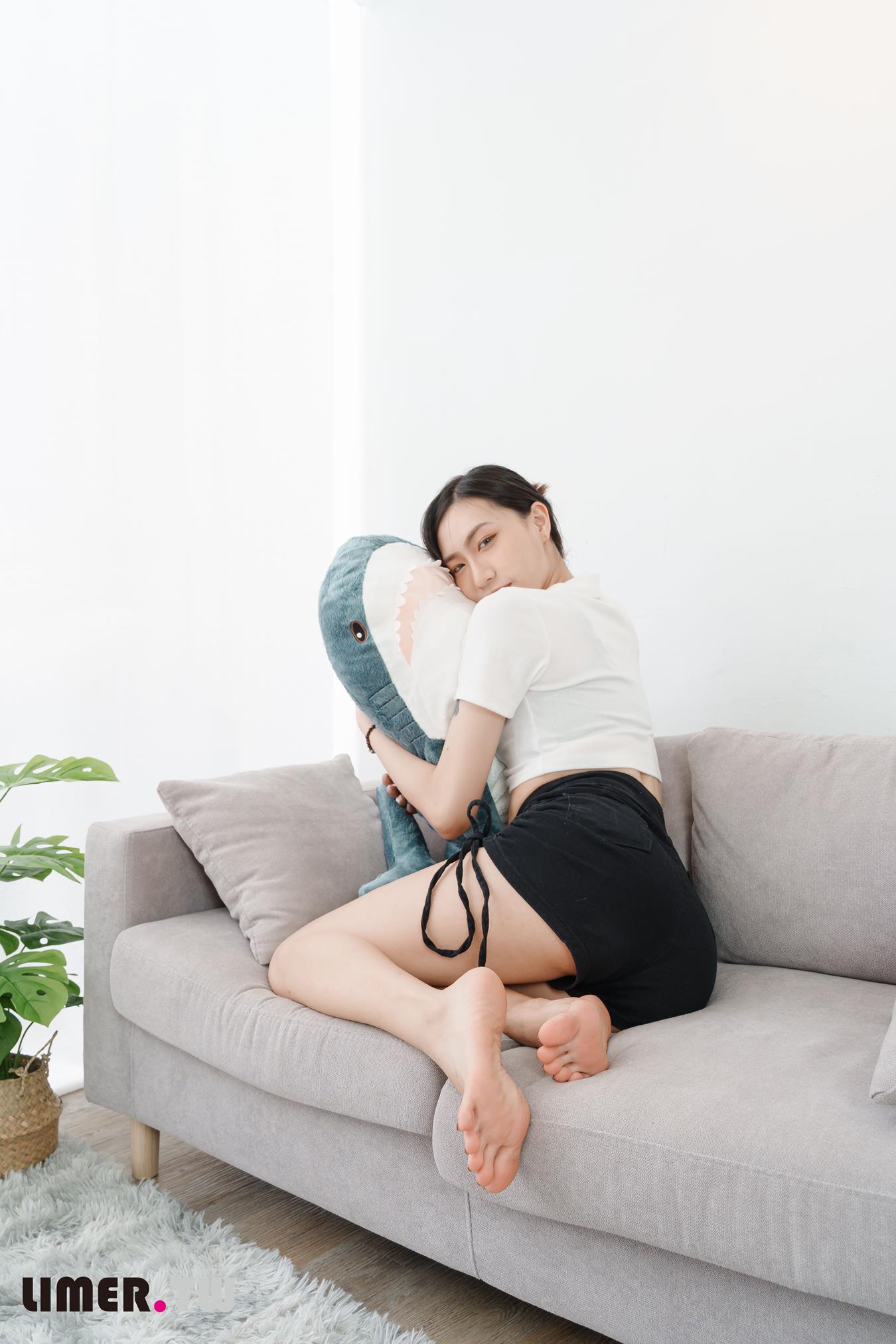 图片[101]-Limerence原创 NO.024 杯杯生日特辑OL 高跟裸足派对[106P] – 速更版-美库