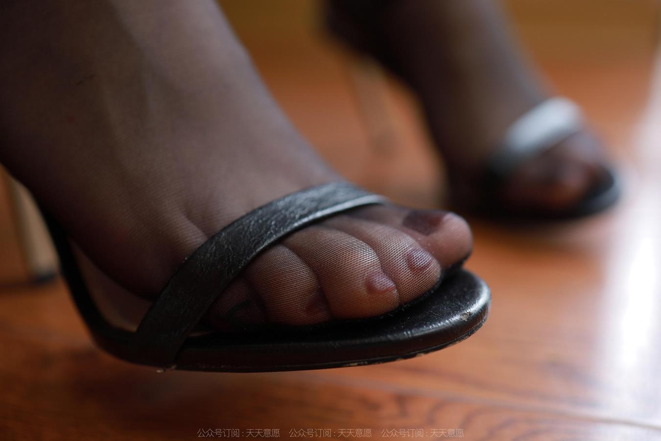 图片[74]-[IESS异思趣向] 2022.07.16 丝享家1149：小婕《嘿丝打字员》[85P] – 速更版-美库