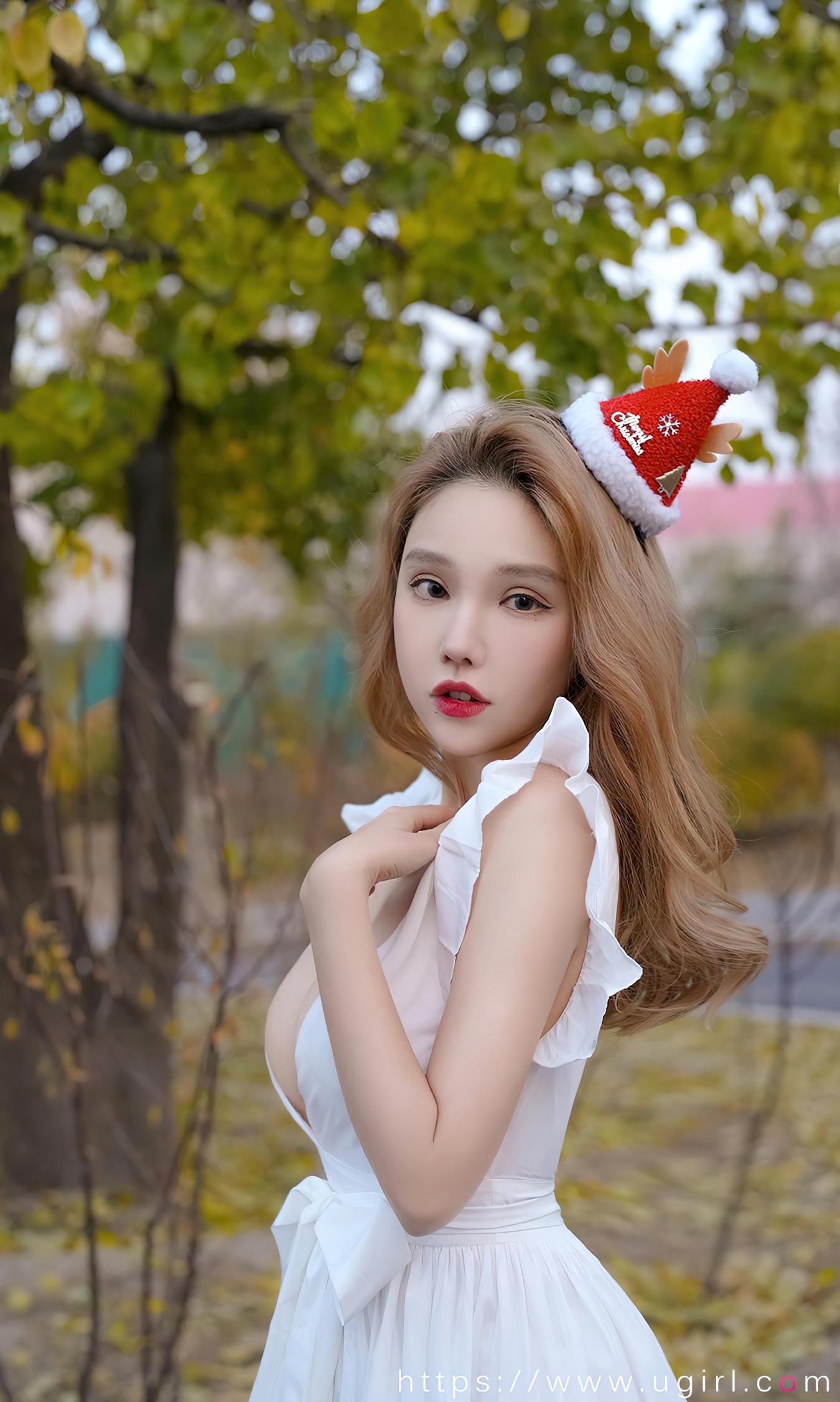 图片[18]-[爱尤物]2022 NO.2480 妮小妖 落花之愿[34P] – 速更版-美库