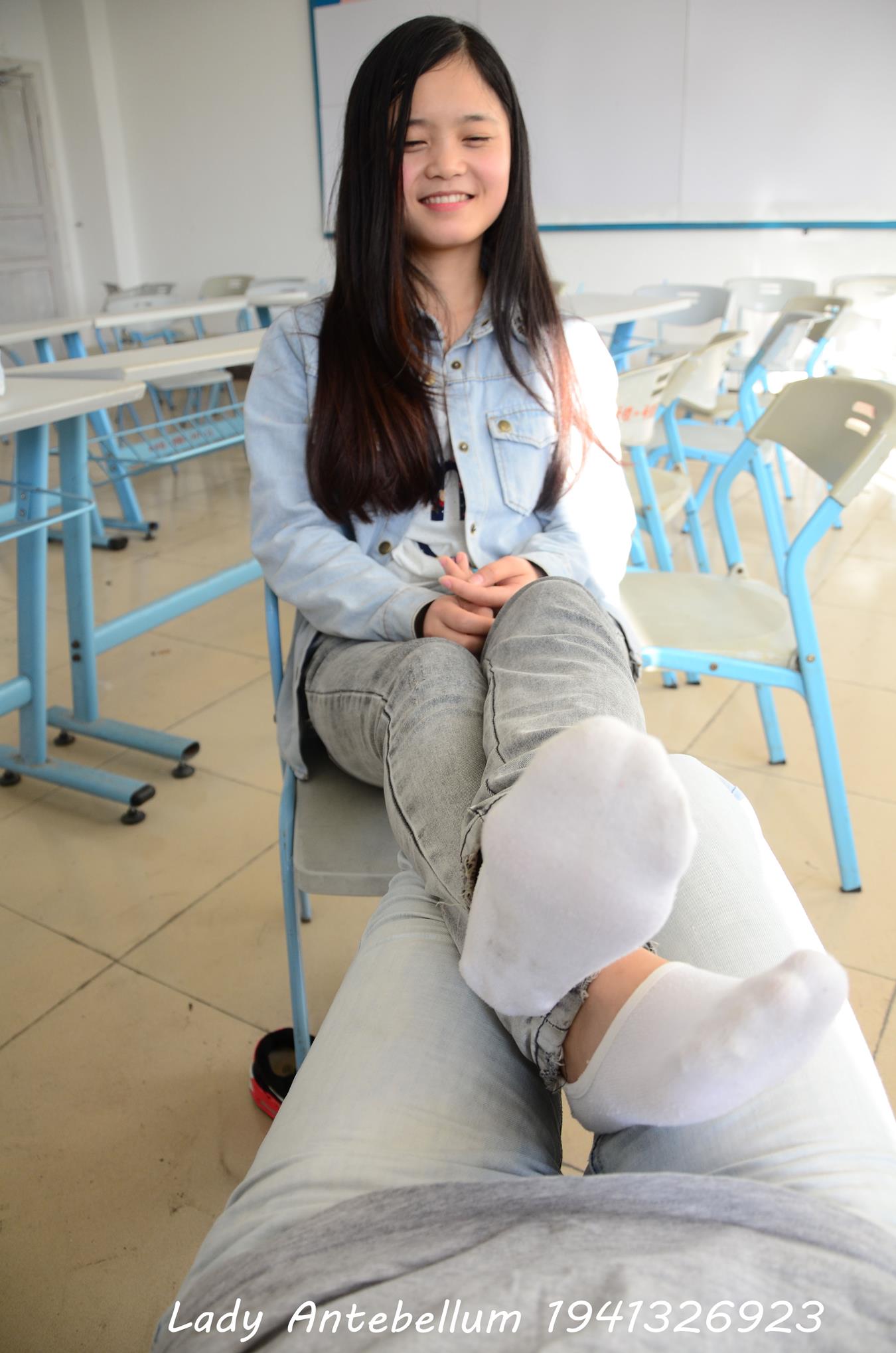 图片[12]-[战前女神] 美腿美足精品摄影套图 076 [52P] – 速更版-美库