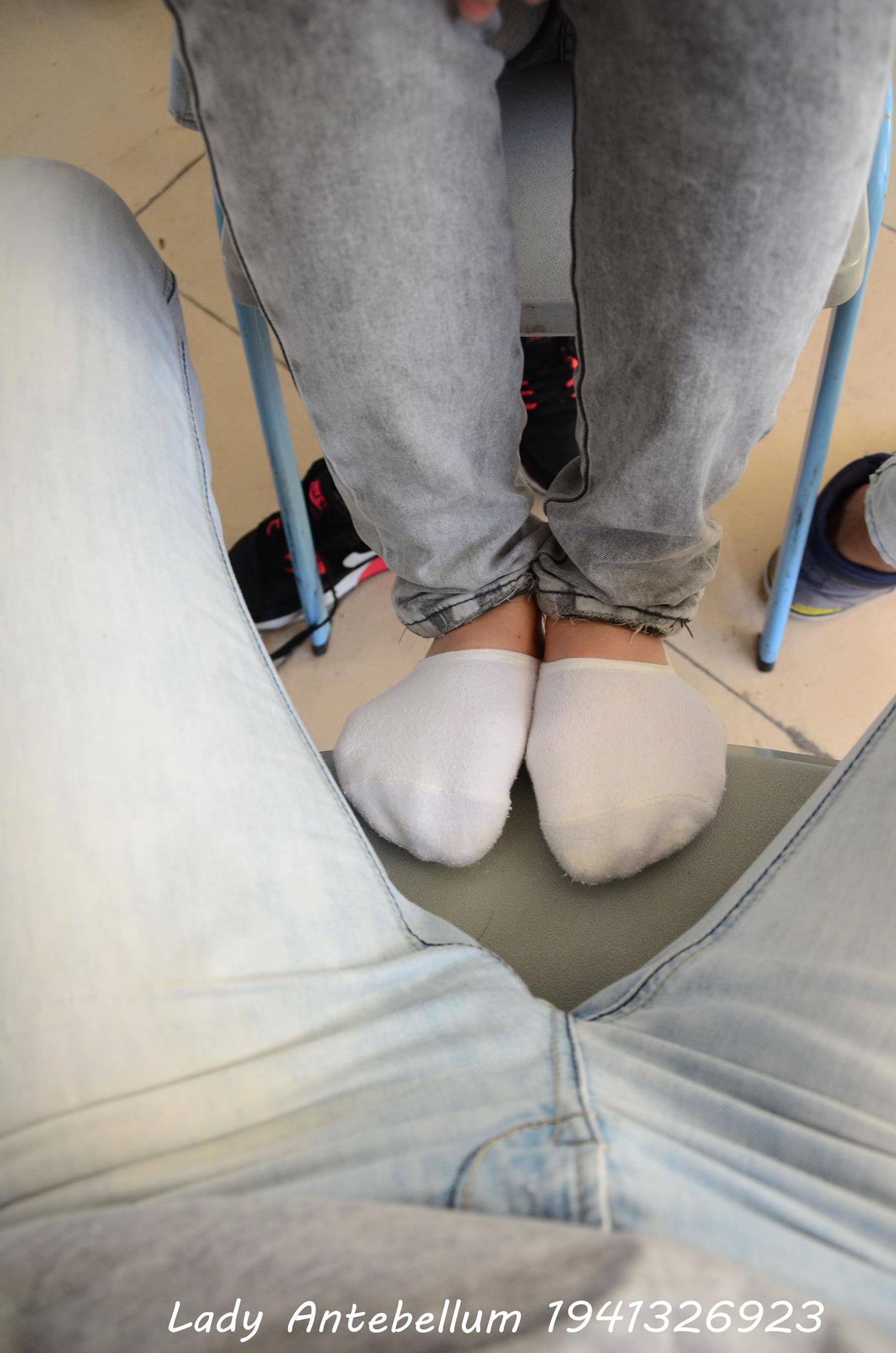 图片[17]-[战前女神] 美腿美足精品摄影套图 076 [52P] – 速更版-美库