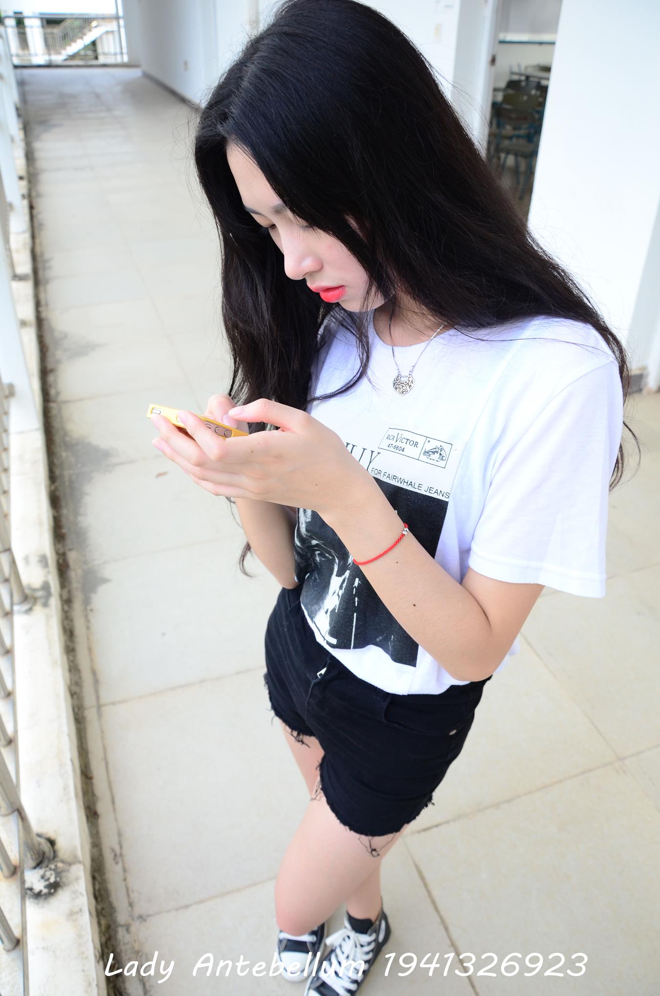 图片[15]-[战前女神] 美腿美足精品摄影套图 077 [119P] – 速更版-美库