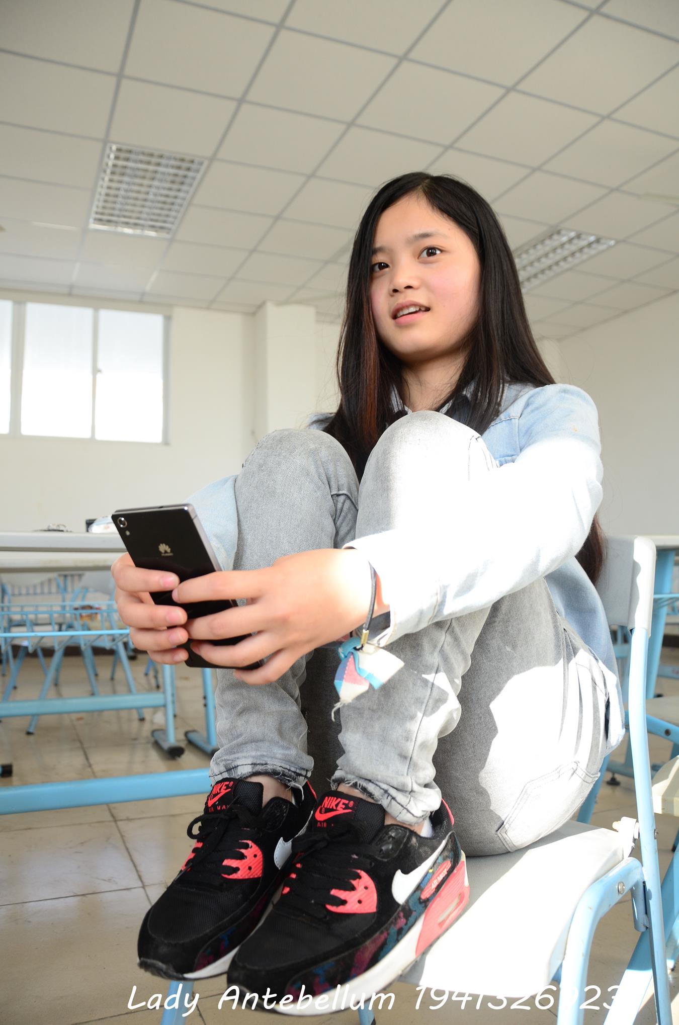 图片[44]-[战前女神] 美腿美足精品摄影套图 076 [52P] – 速更版-美库