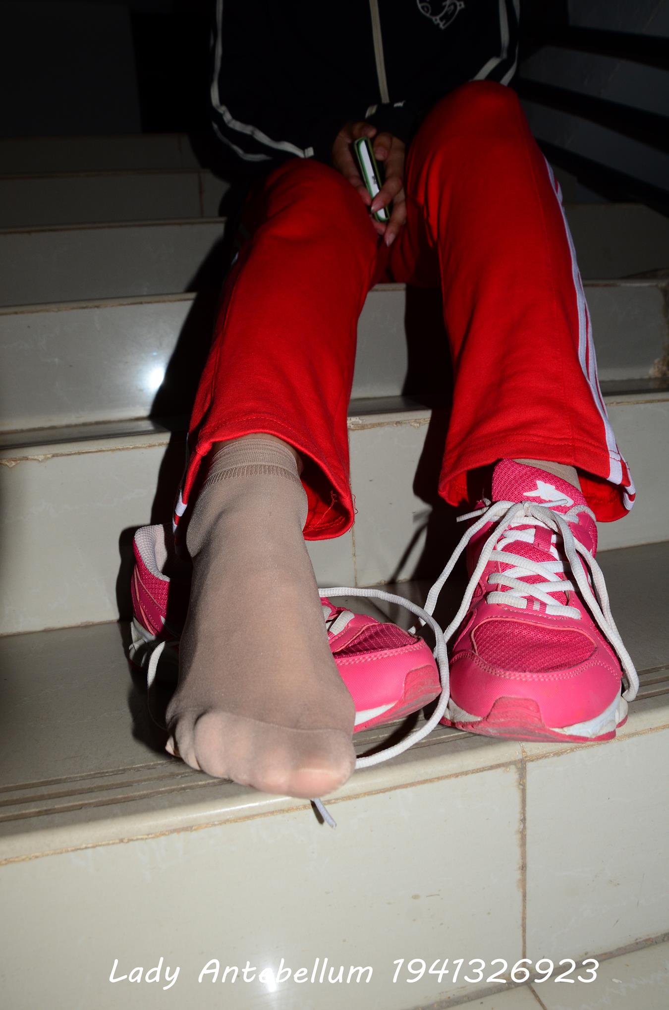 图片[20]-[战前女神] 美腿美足精品摄影套图 079 [115P] – 速更版-美库