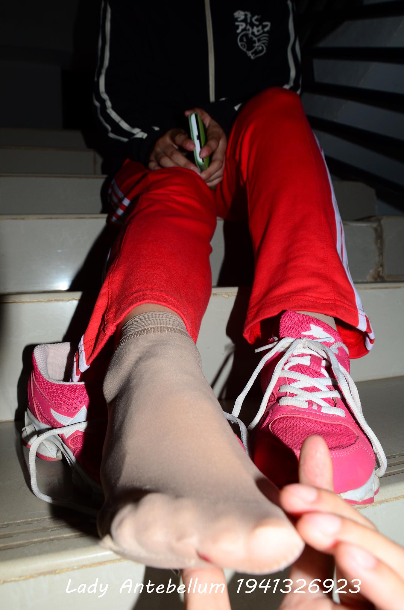 图片[22]-[战前女神] 美腿美足精品摄影套图 079 [115P] – 速更版-美库