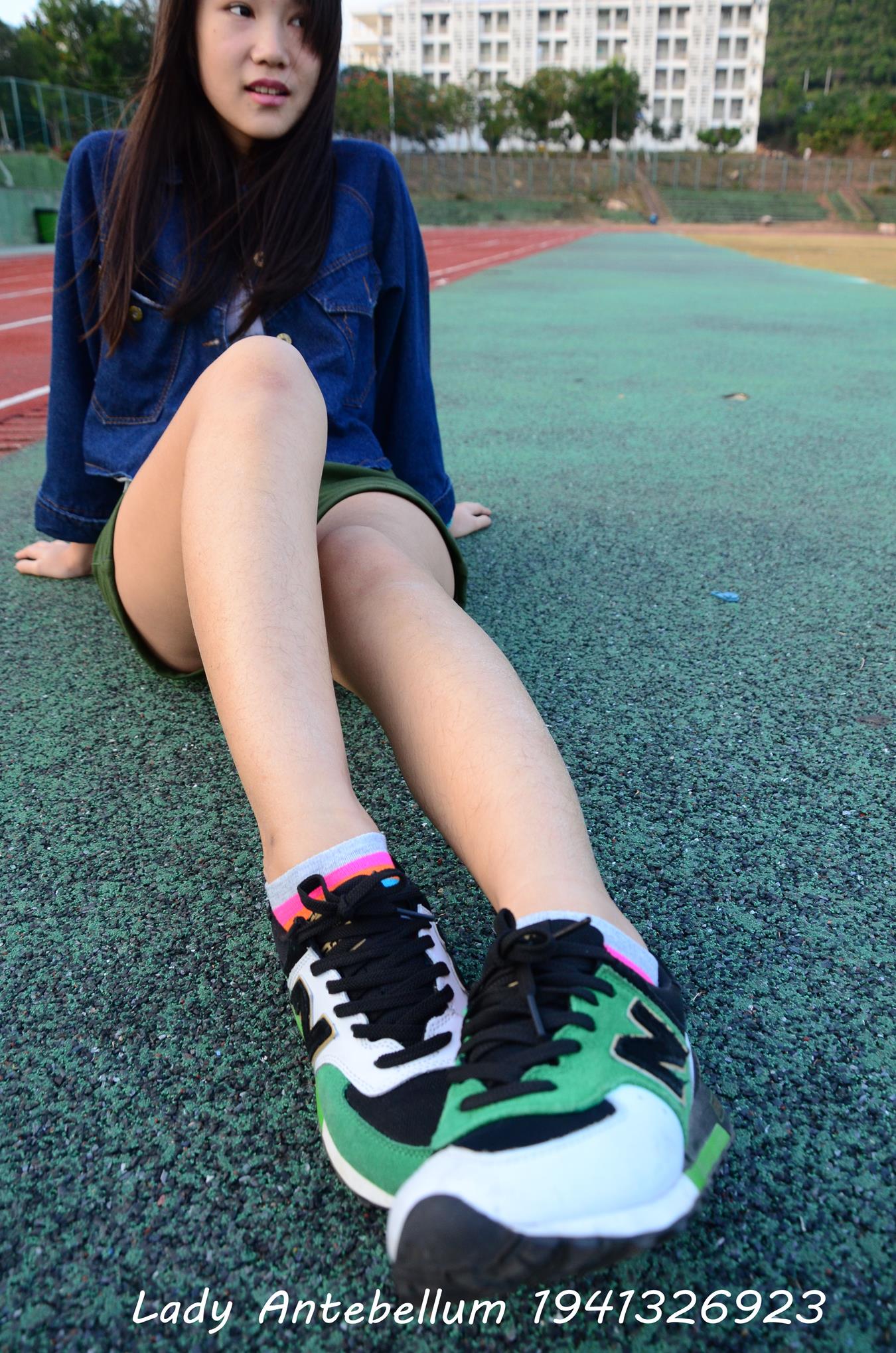 图片[11]-[战前女神] 美腿美足精品摄影套图 080 [115P] – 速更版-美库