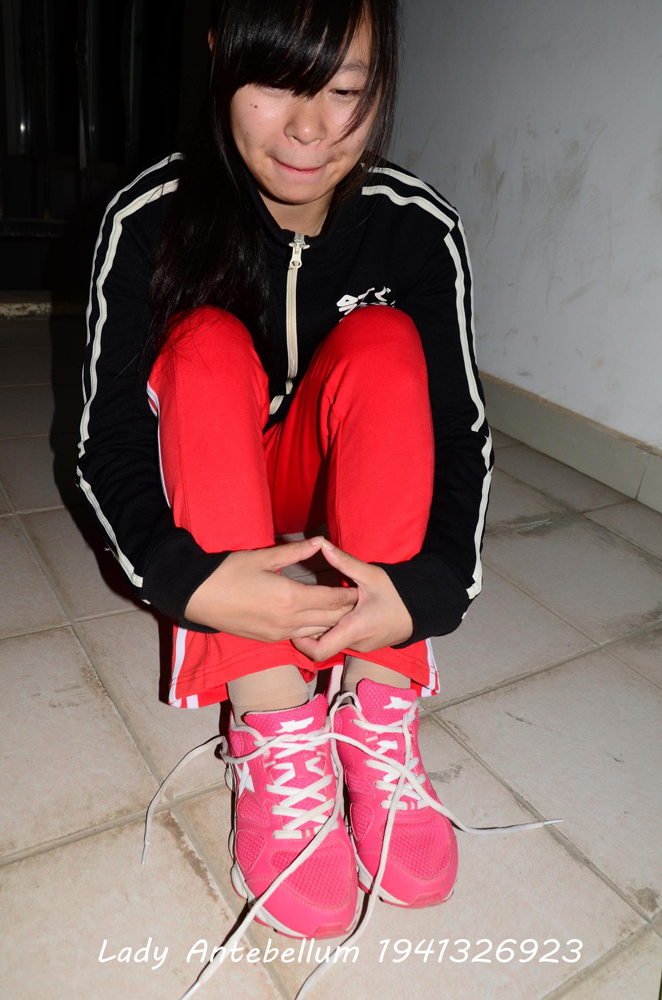 图片[68]-[战前女神] 美腿美足精品摄影套图 079 [115P] – 速更版-美库