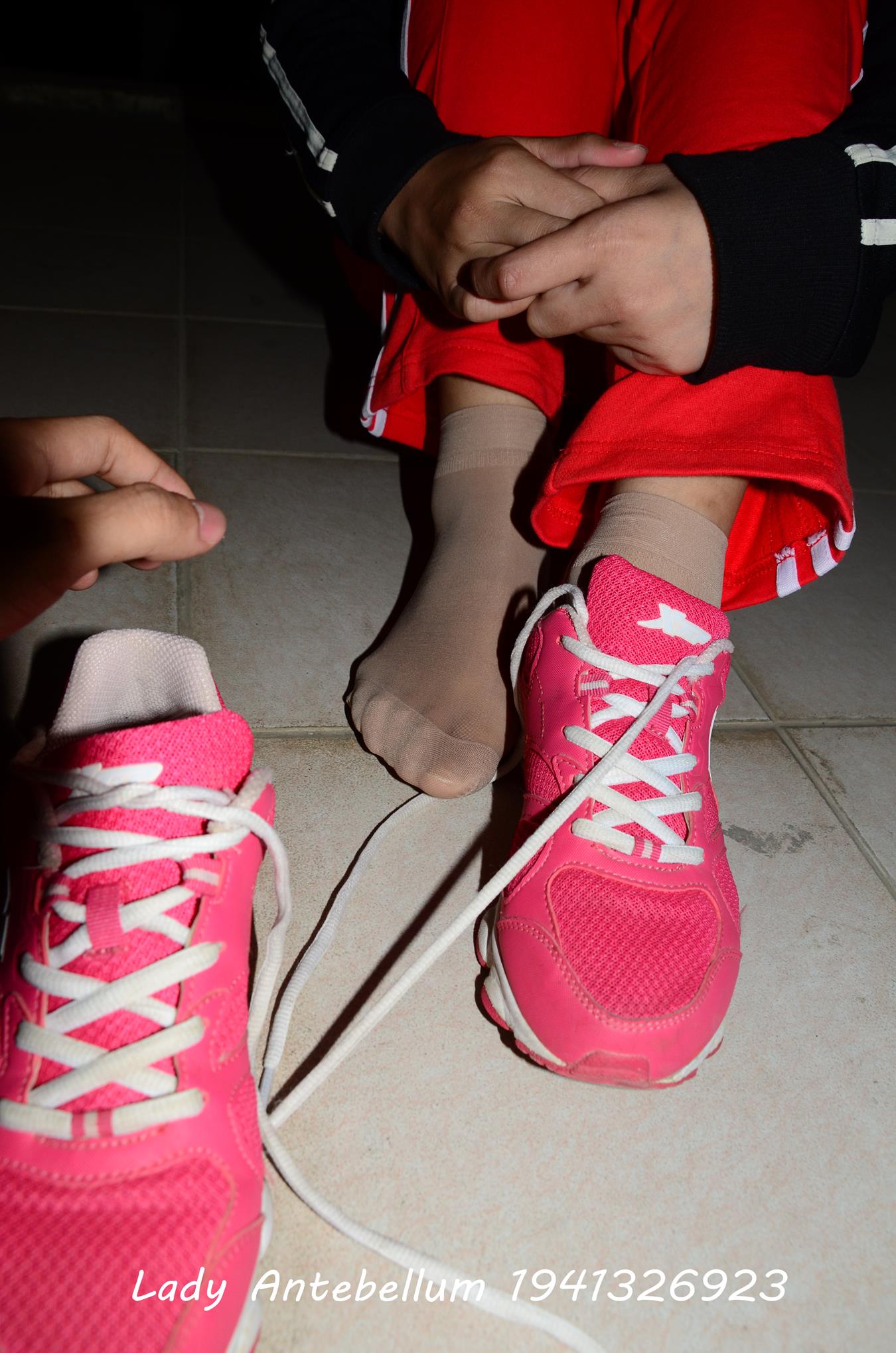 图片[72]-[战前女神] 美腿美足精品摄影套图 079 [115P] – 速更版-美库