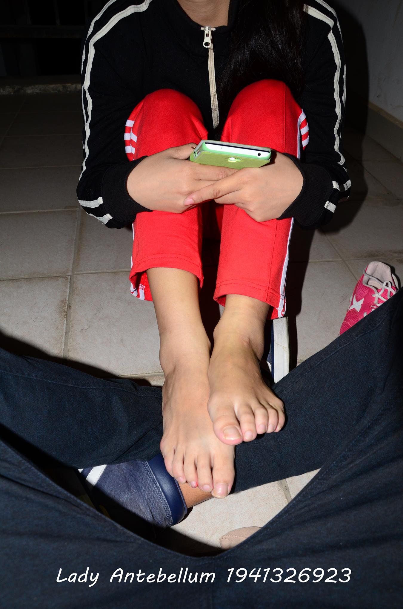 图片[96]-[战前女神] 美腿美足精品摄影套图 079 [115P] – 速更版-美库