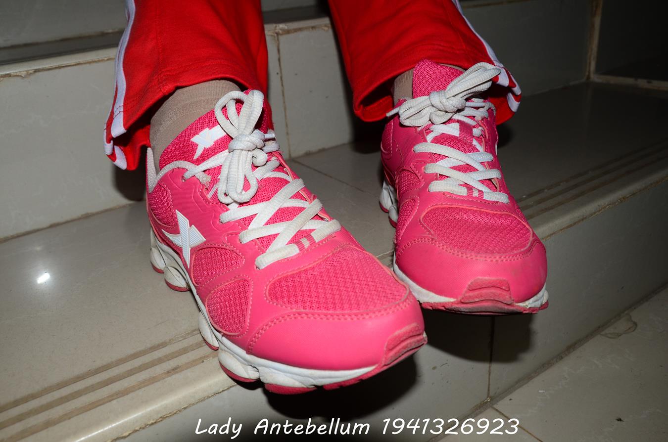 图片[114]-[战前女神] 美腿美足精品摄影套图 079 [115P] – 速更版-美库