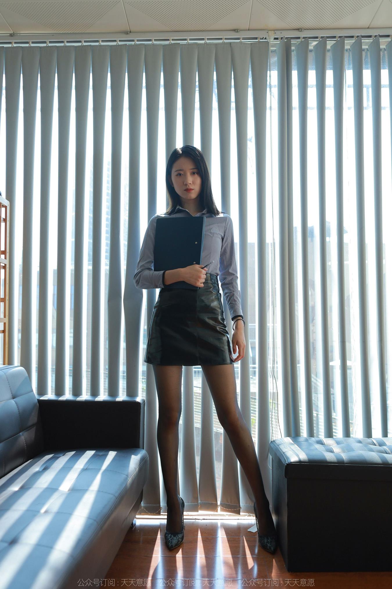 图片[44]-[IESS异思趣向] 耽丝 221003红龙 [92P] – 速更版-美库