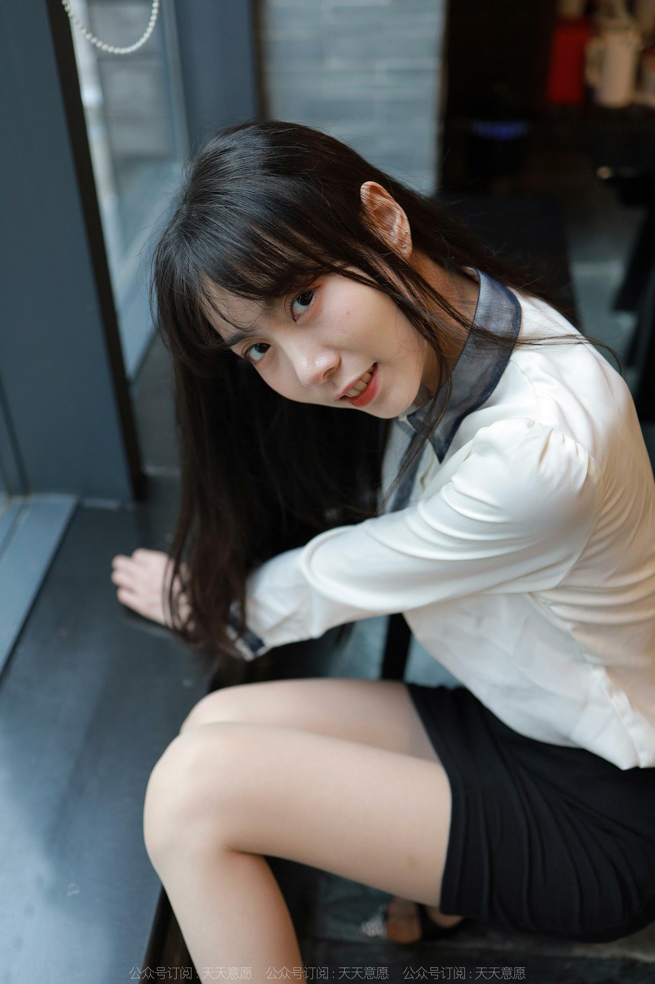 图片[18]-[IESS异思趣向] 2022.07.19 丝享家1152：团团《长腿OL》[85P] – 速更版-美库