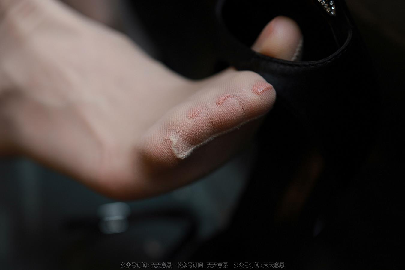 图片[56]-[IESS异思趣向] 2022.07.19 丝享家1152：团团《长腿OL》[85P] – 速更版-美库