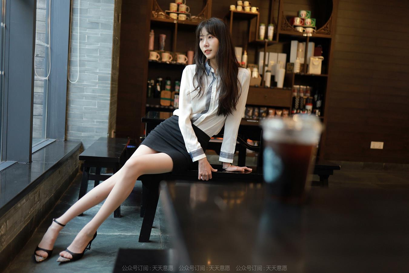 图片[86]-[IESS异思趣向] 2022.07.19 丝享家1152：团团《长腿OL》[85P] – 速更版-美库