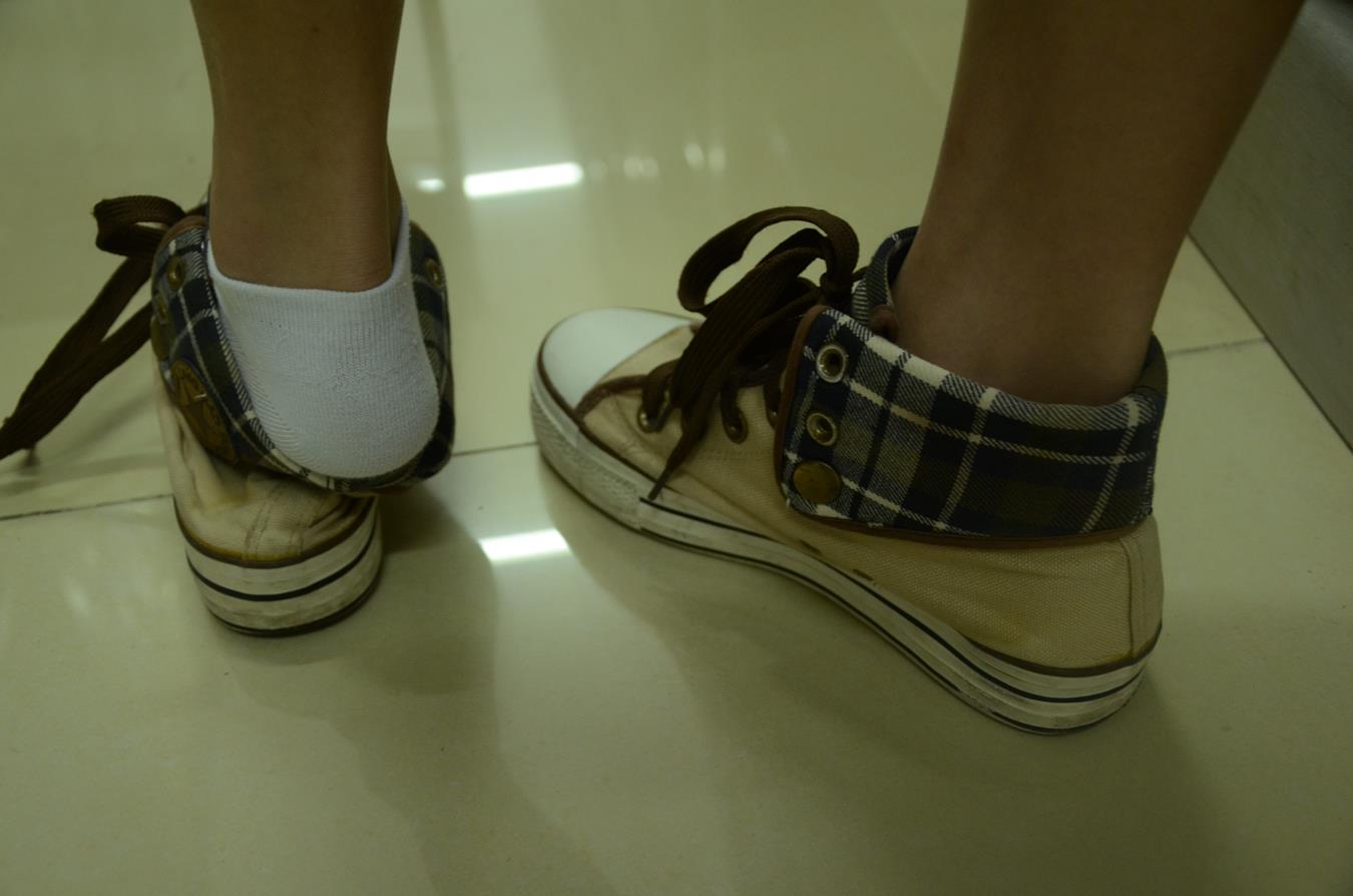 图片[24]-[战前女神] 美腿美足精品摄影套图 081 [104P] – 速更版-美库