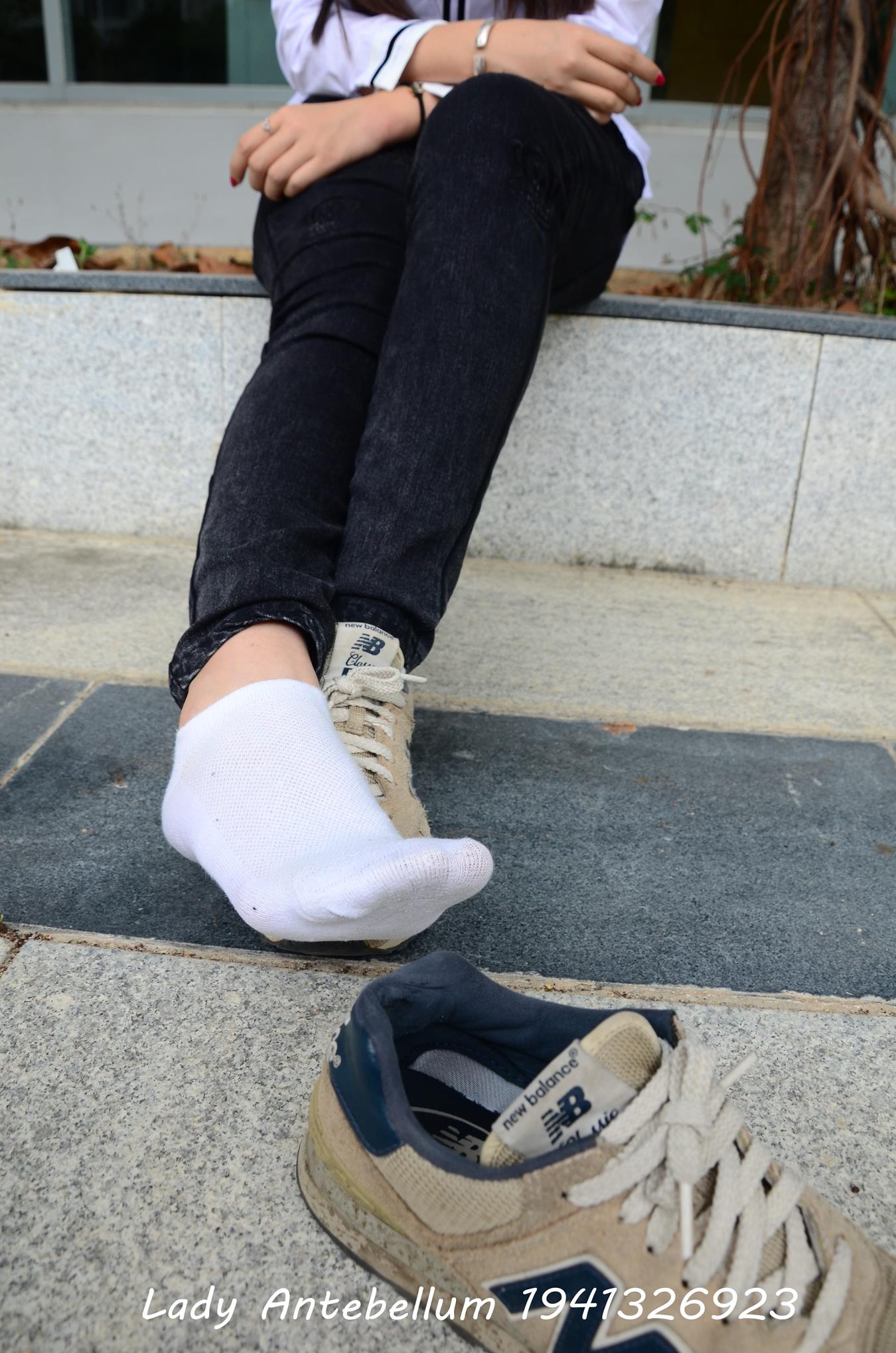 图片[12]-[战前女神] 美腿美足精品摄影套图 083 [72P] – 速更版-美库