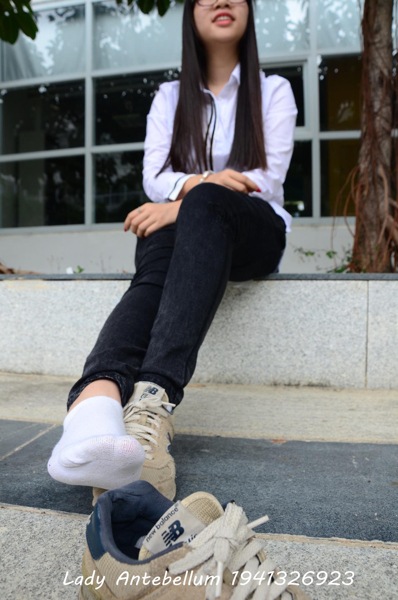 图片[14]-[战前女神] 美腿美足精品摄影套图 083 [72P] – 速更版-美库