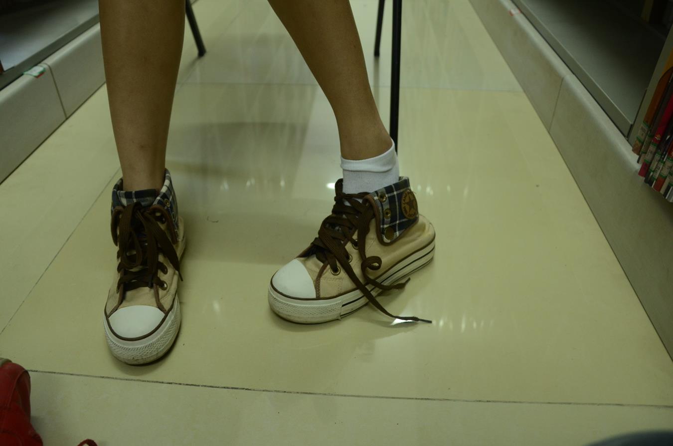 图片[32]-[战前女神] 美腿美足精品摄影套图 081 [104P] – 速更版-美库