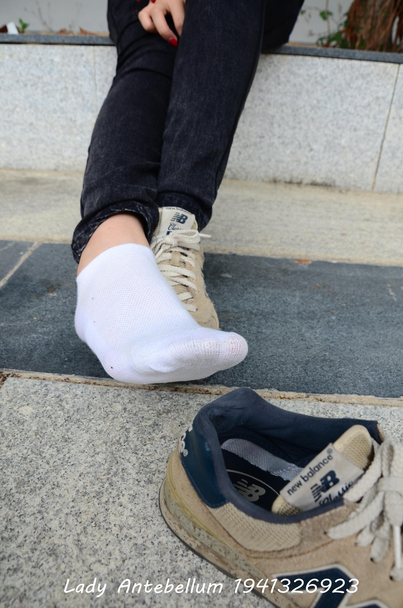 图片[15]-[战前女神] 美腿美足精品摄影套图 083 [72P] – 速更版-美库