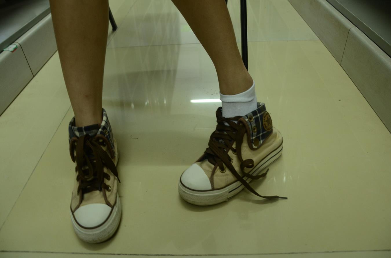 图片[33]-[战前女神] 美腿美足精品摄影套图 081 [104P] – 速更版-美库