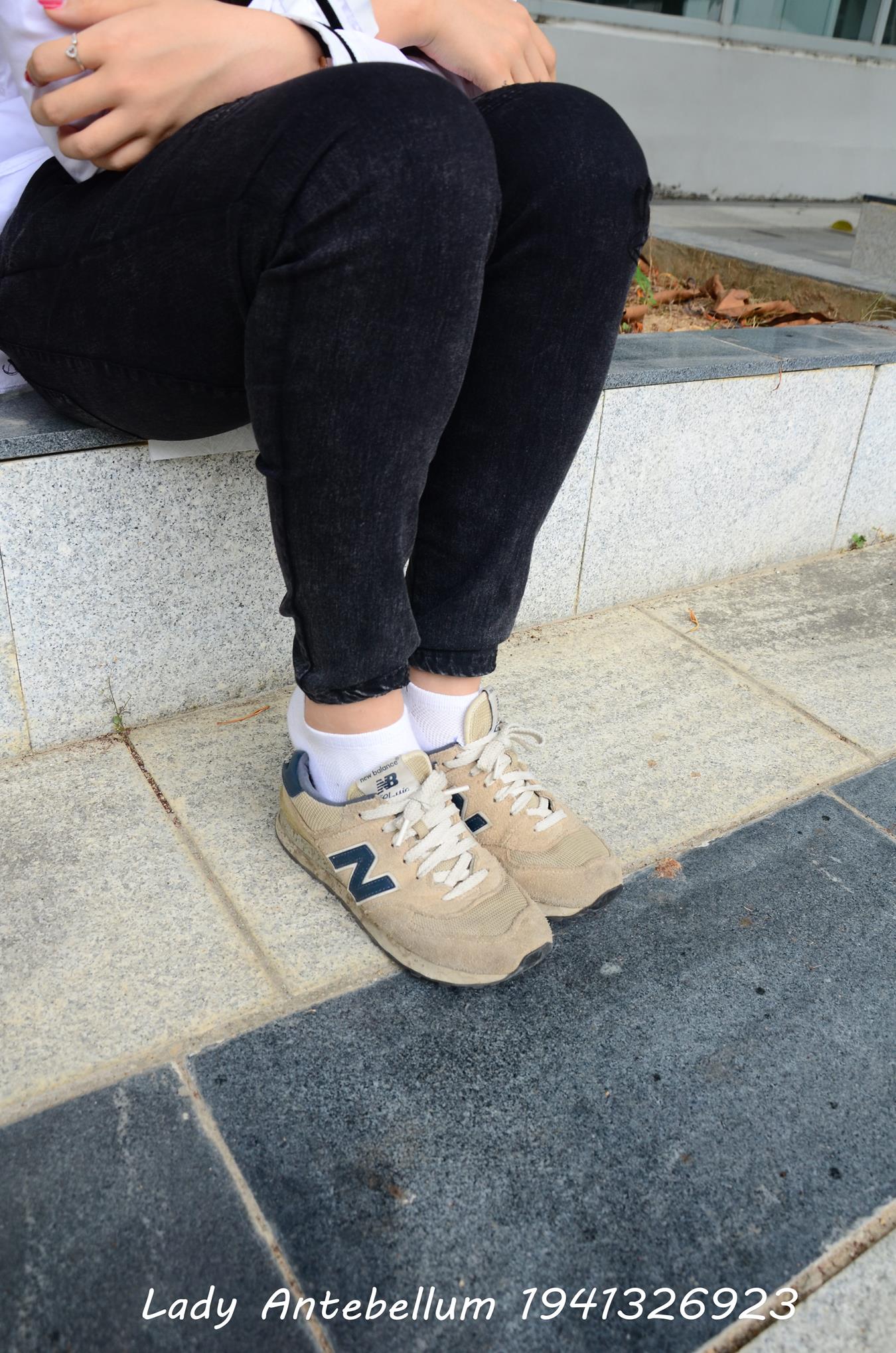 图片[25]-[战前女神] 美腿美足精品摄影套图 083 [72P] – 速更版-美库