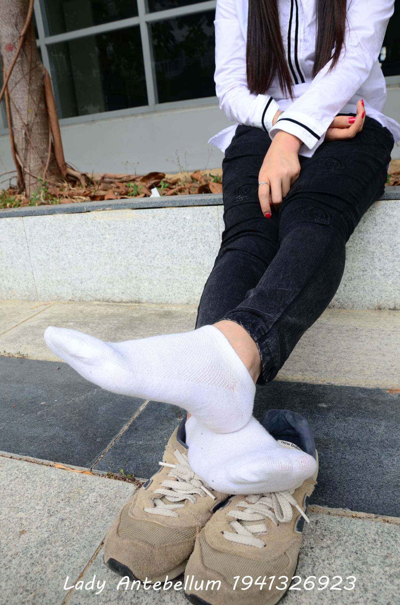 图片[46]-[战前女神] 美腿美足精品摄影套图 083 [72P] – 速更版-美库