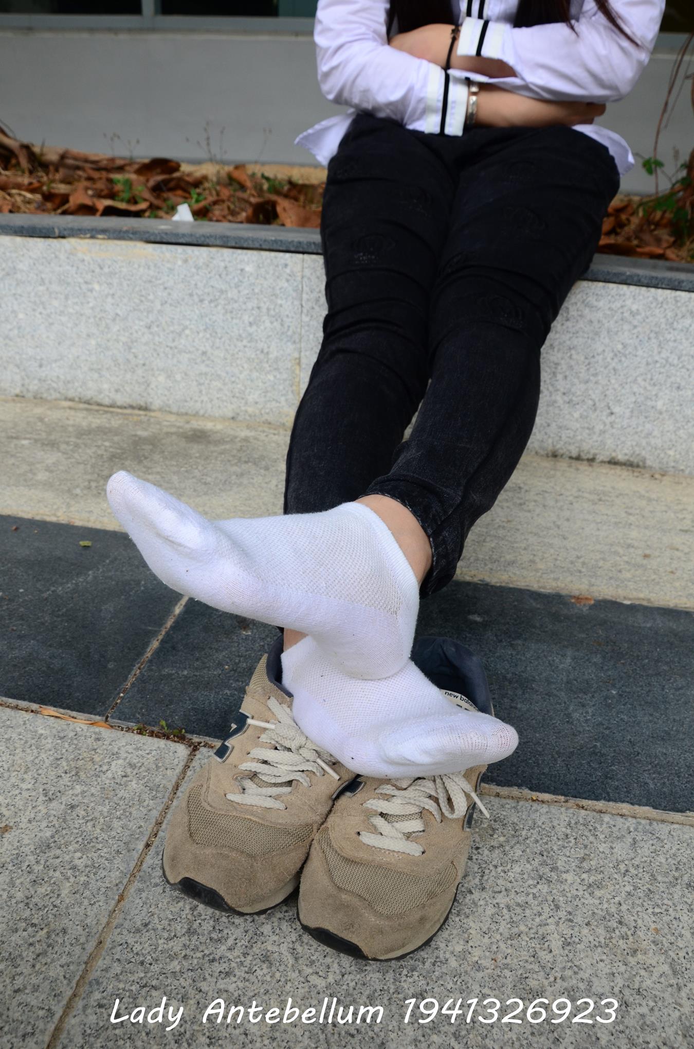 图片[47]-[战前女神] 美腿美足精品摄影套图 083 [72P] – 速更版-美库