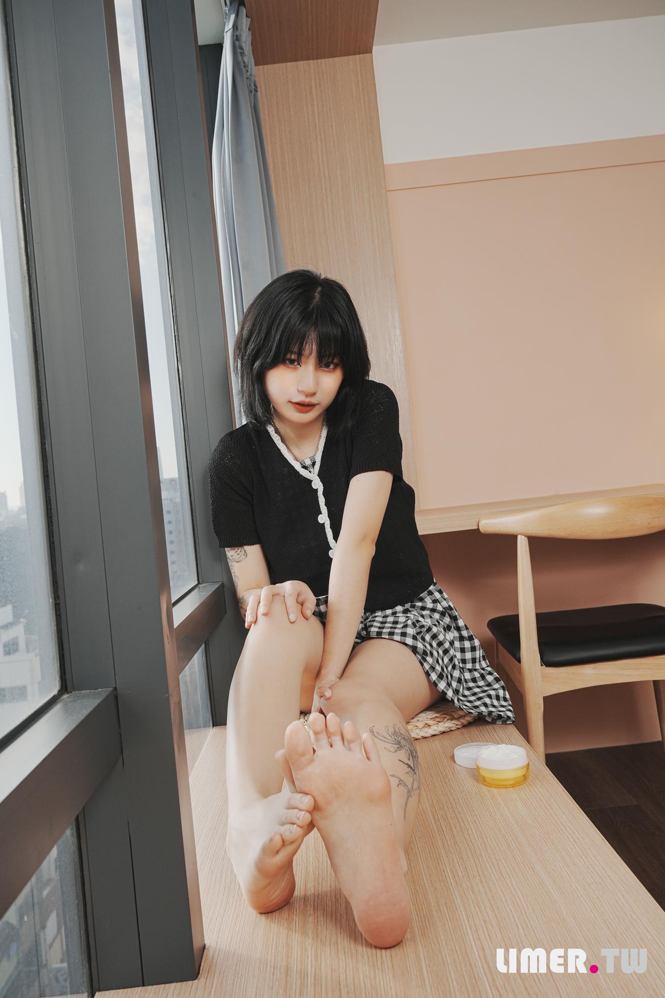 图片[29]-Limerence原创 NO.027 Yuni午后时光 白浓乳液足疗[142P] – 速更版-美库