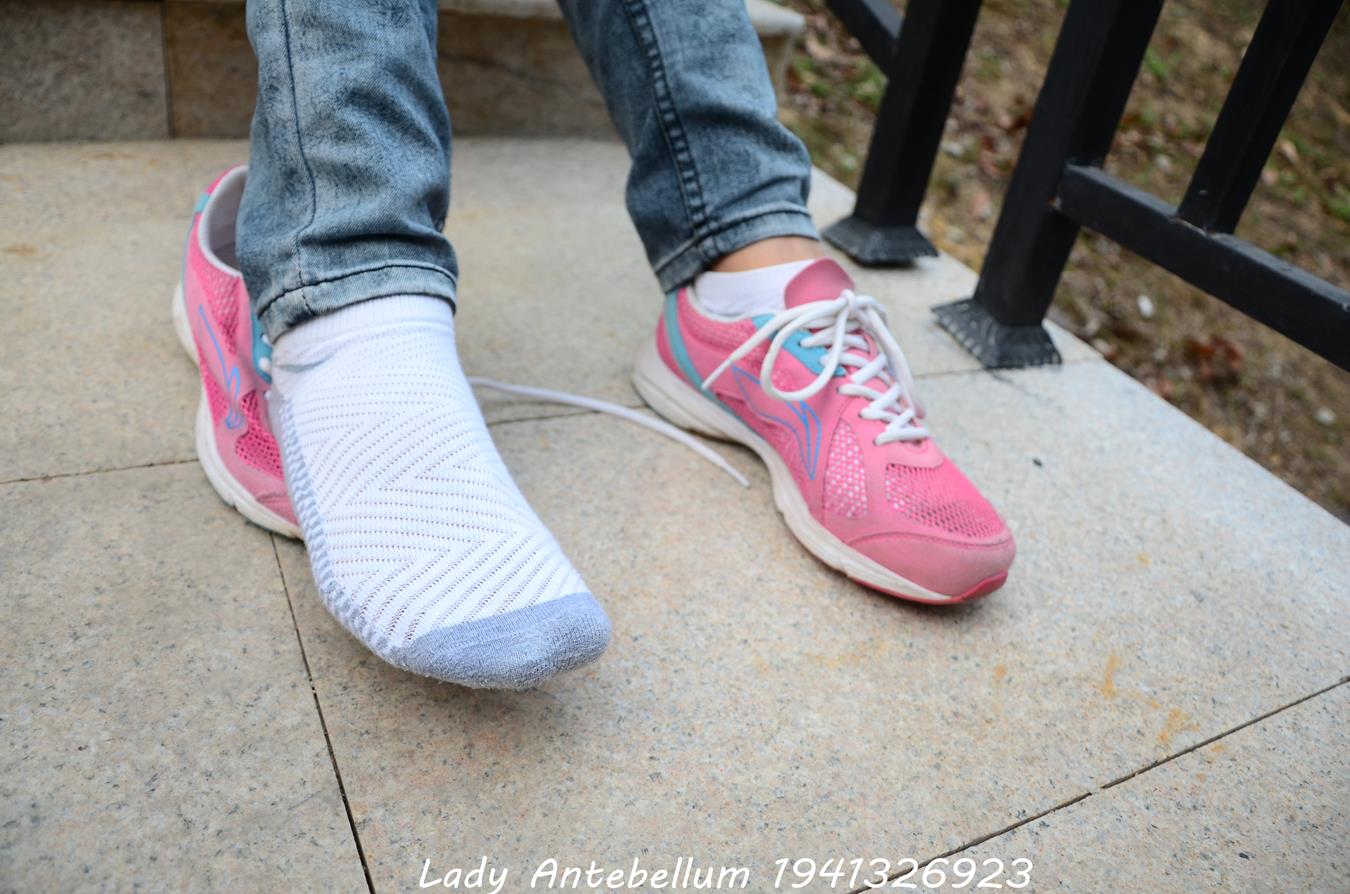 图片[16]-[战前女神] 美腿美足精品摄影套图 084 [53P] – 速更版-美库