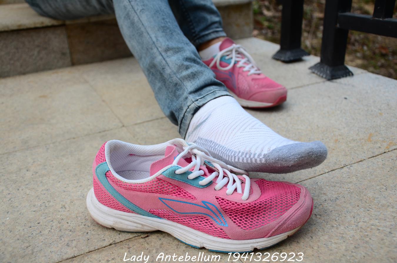 图片[19]-[战前女神] 美腿美足精品摄影套图 084 [53P] – 速更版-美库