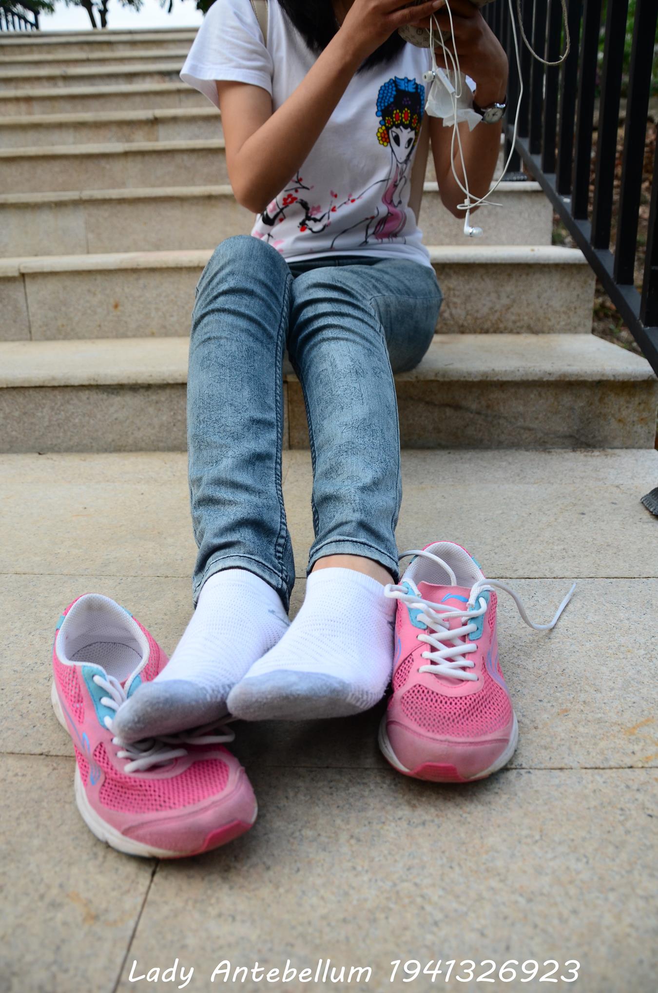 图片[27]-[战前女神] 美腿美足精品摄影套图 084 [53P] – 速更版-美库