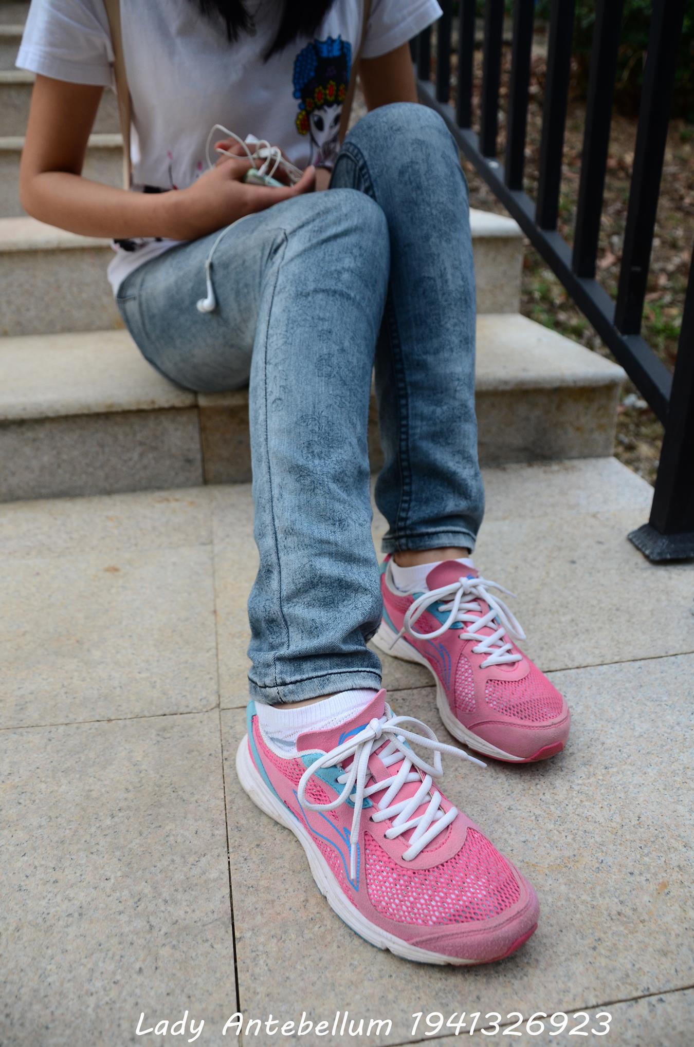 图片[42]-[战前女神] 美腿美足精品摄影套图 084 [53P] – 速更版-美库