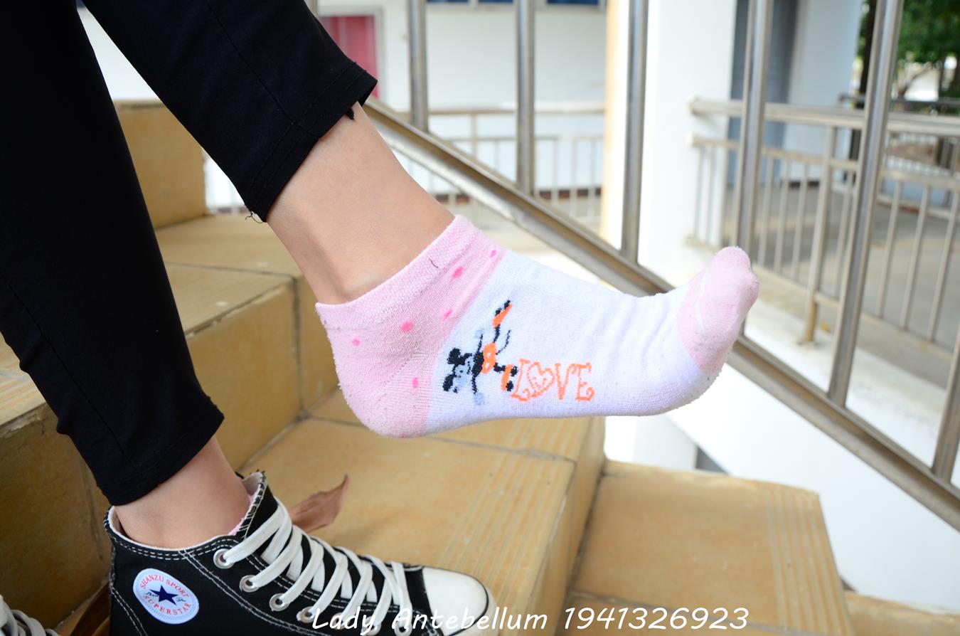 图片[10]-[战前女神] 美腿美足精品摄影套图 085 [79P] – 速更版-美库