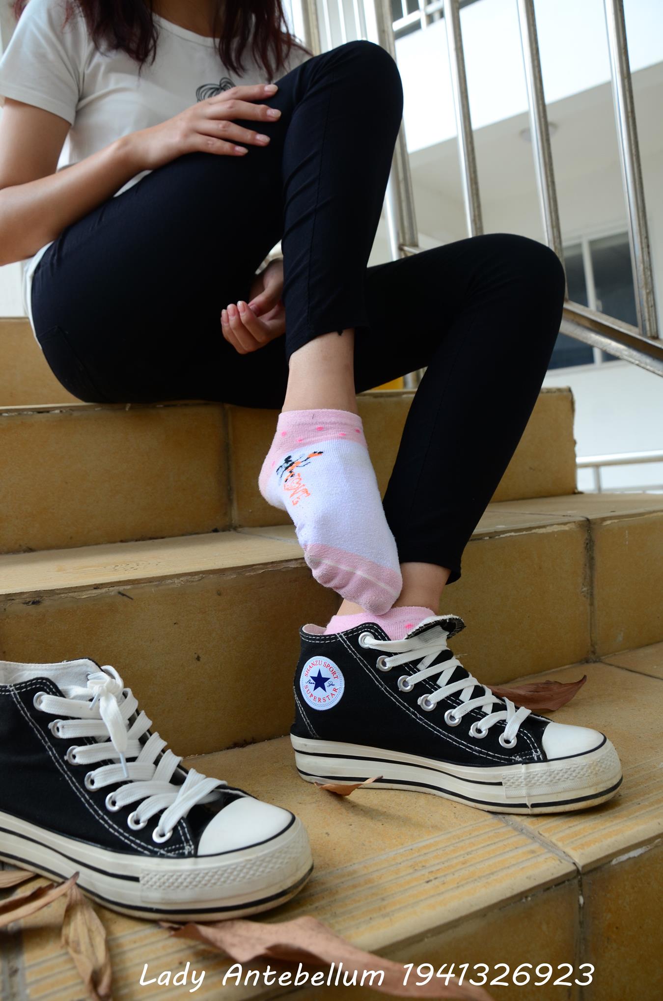 图片[16]-[战前女神] 美腿美足精品摄影套图 085 [79P] – 速更版-美库