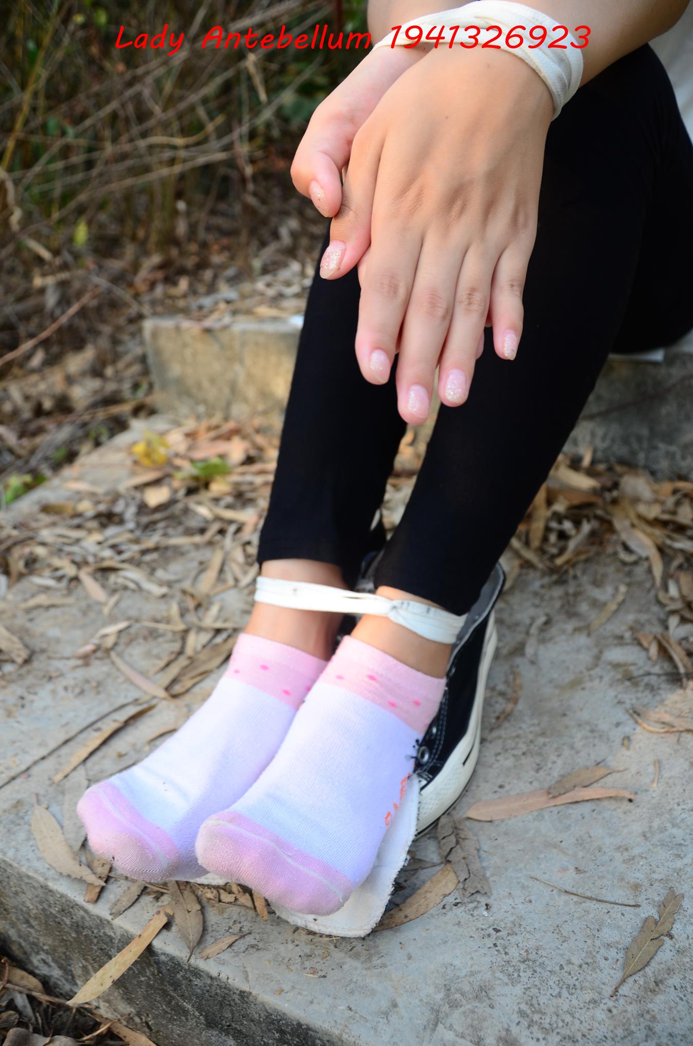 图片[17]-[战前女神] 美腿美足精品摄影套图 086 [92P] – 速更版-美库